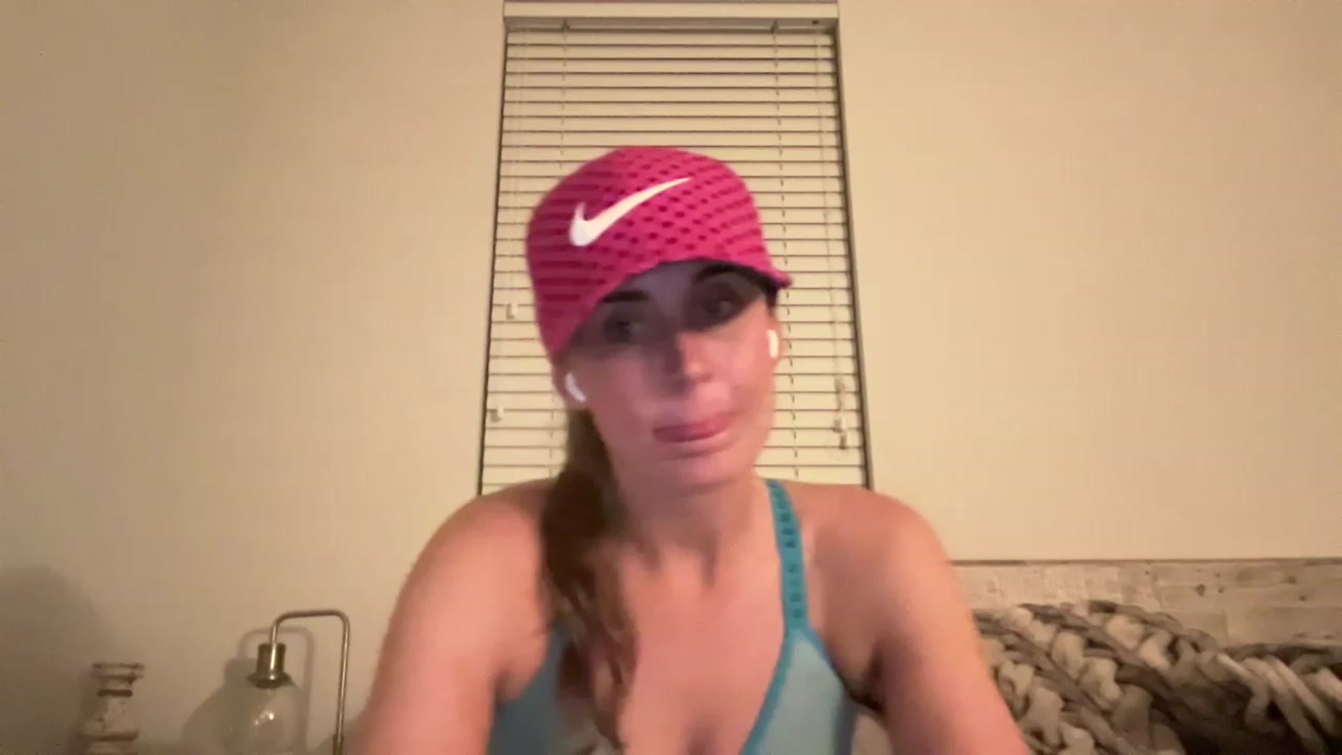 Gallery image thumbnail from Youronlinegf's myfreecams stream on, 05/02/2023, 03:31 image 1 of 20