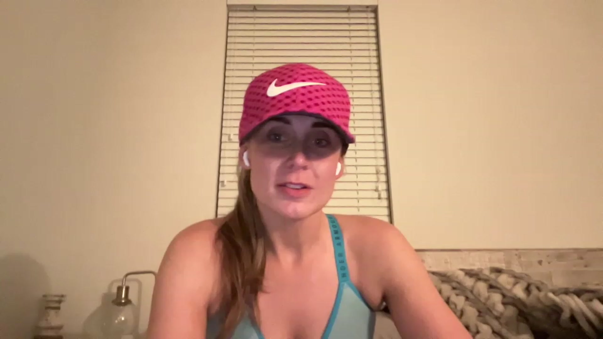 Gallery image thumbnail from Youronlinegf's myfreecams stream on, 05/02/2023, 03:31 image 12 of 20