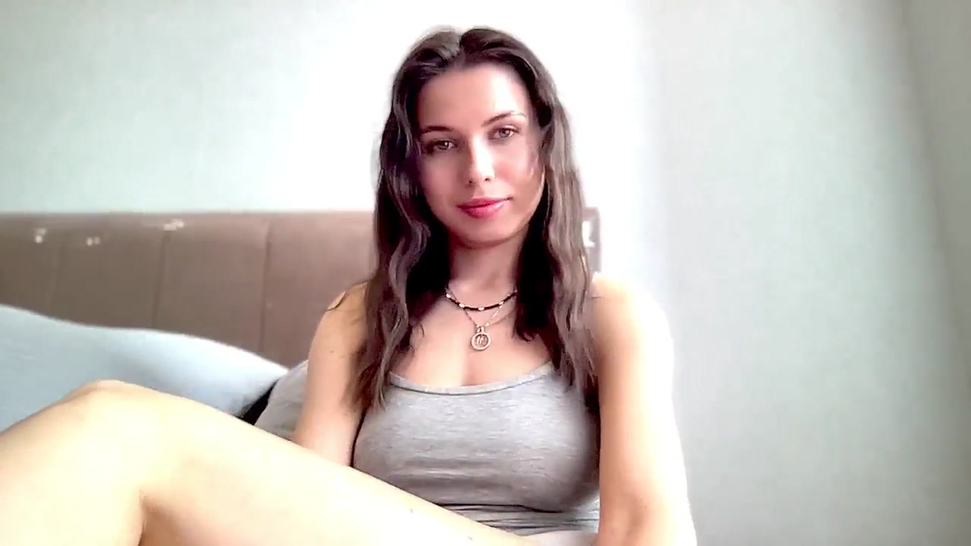 Gallery image thumbnail from YourrrAngell's myfreecams stream on, 03/19/2026, 10:40 image 18 of 20