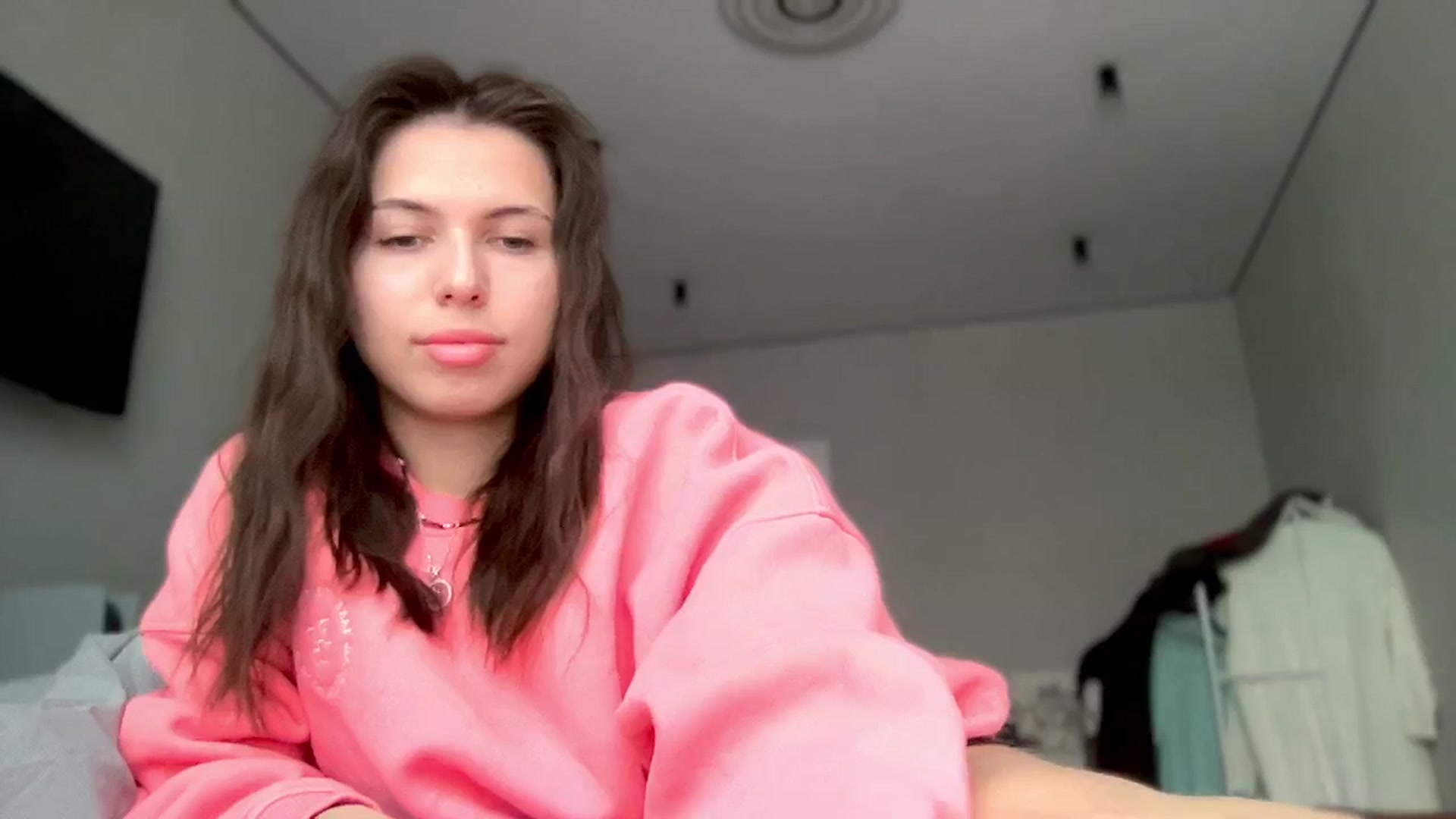 Gallery image thumbnail from YourrrAngell's myfreecams stream on, 03/21/2026, 13:24 image 20 of 20