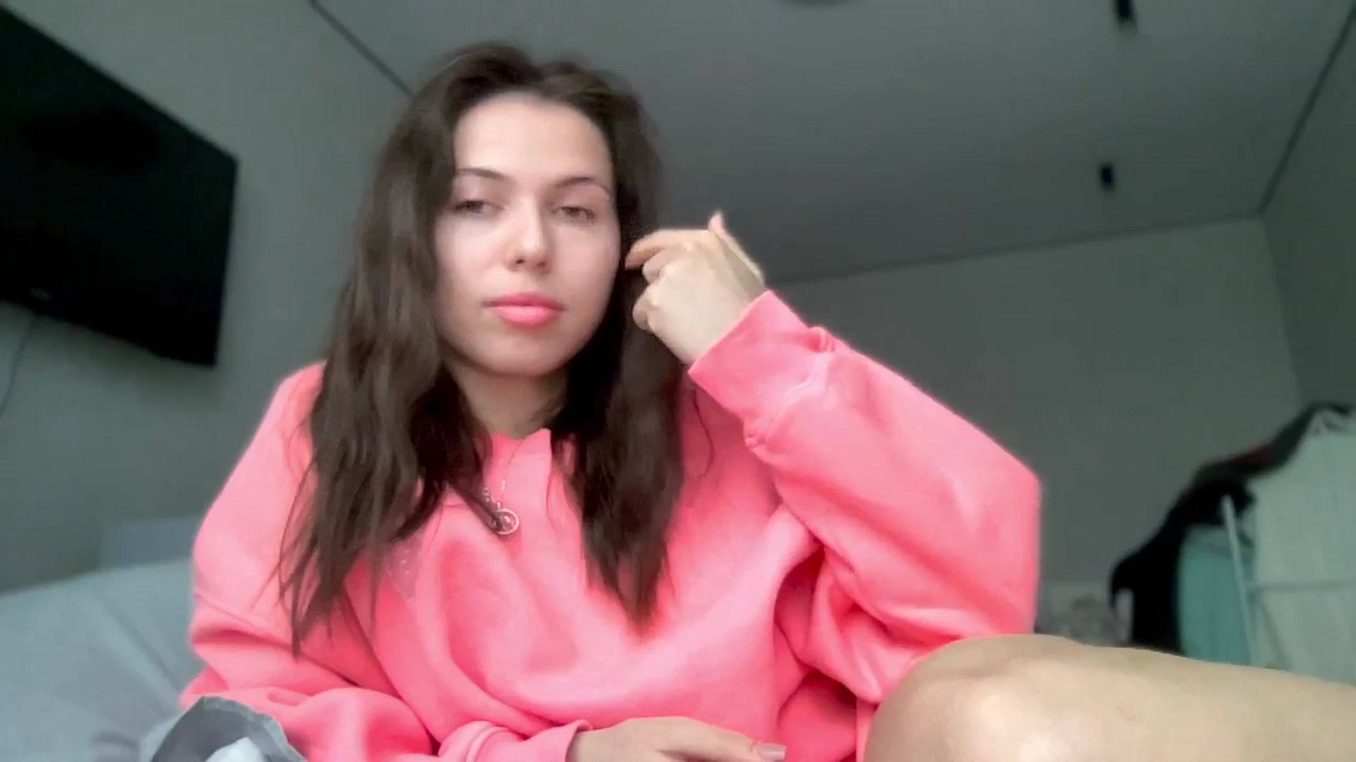 Gallery image thumbnail from YourrrAngell's myfreecams stream on, 03/21/2026, 14:06 image 6 of 20