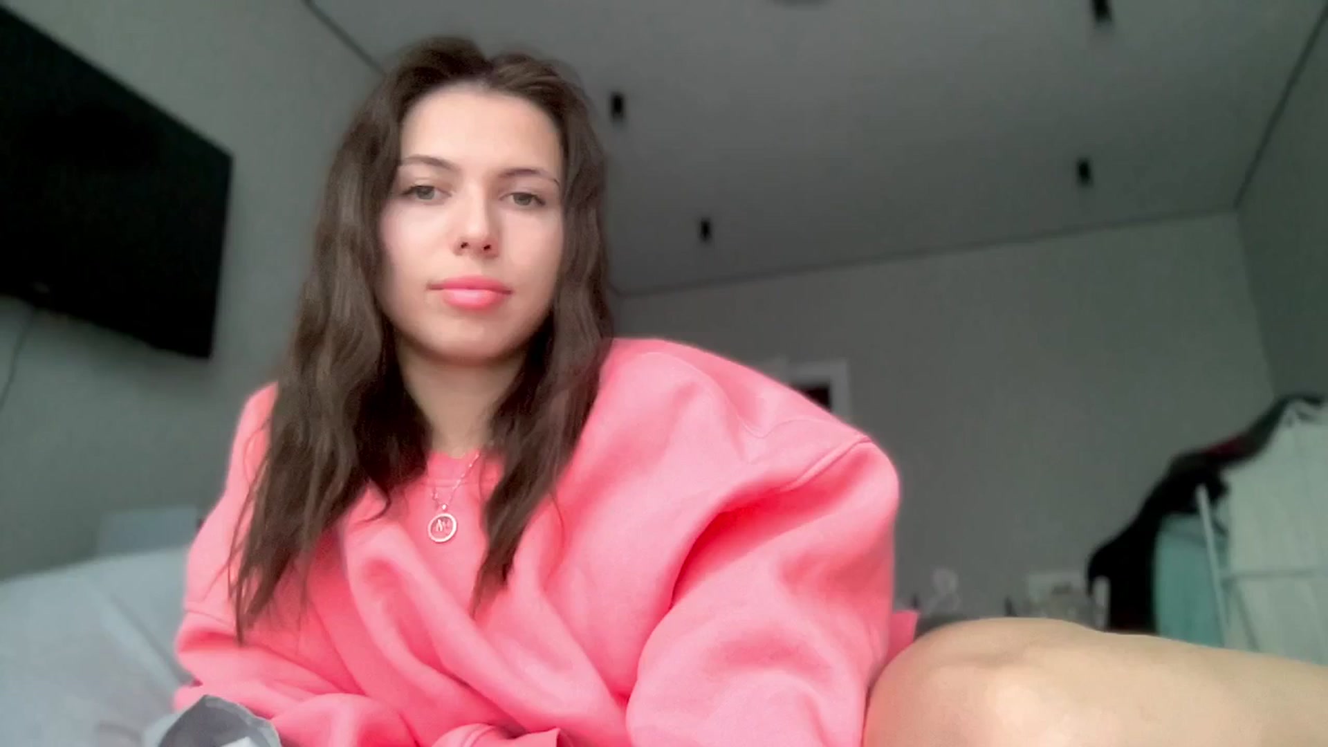 Gallery image thumbnail from YourrrAngell's myfreecams stream on, 03/21/2026, 14:06 image 14 of 20