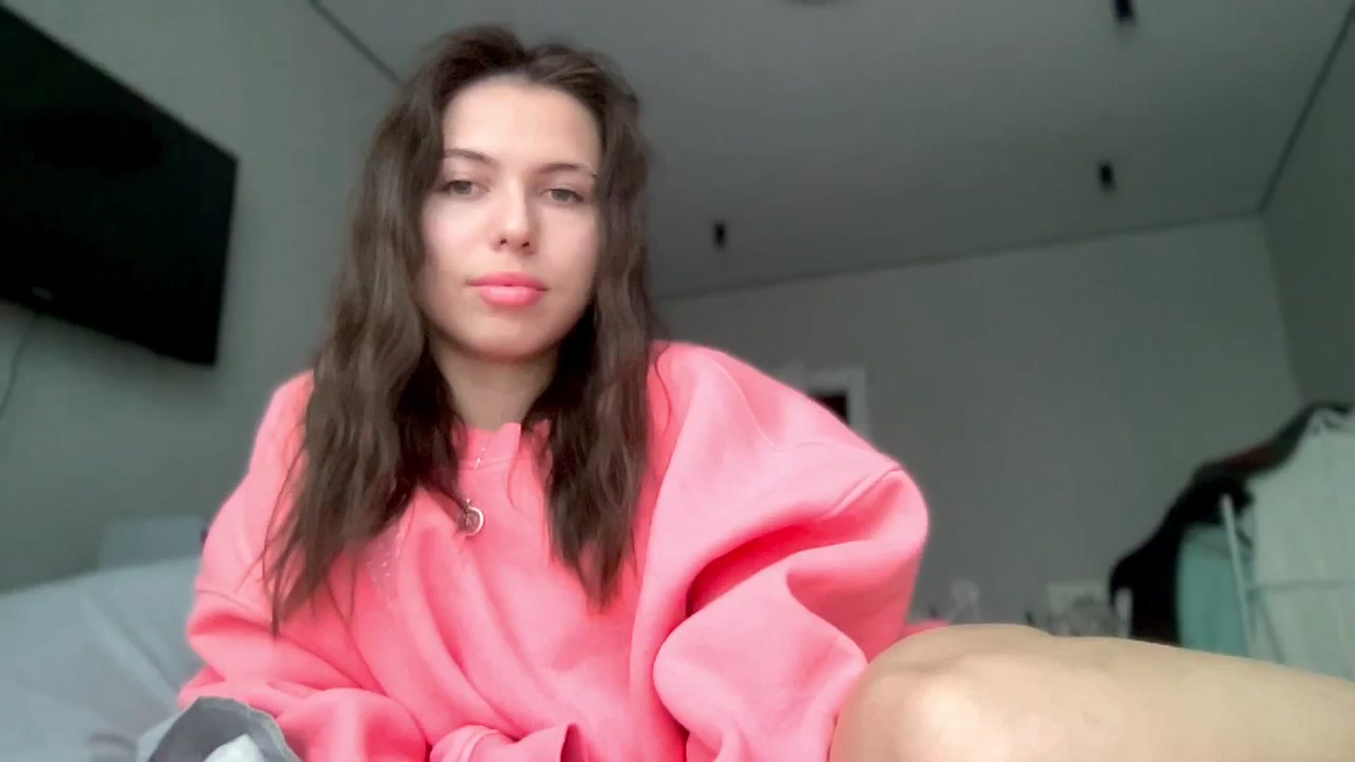 Gallery image thumbnail from YourrrAngell's myfreecams stream on, 03/21/2026, 14:06 image 2 of 20