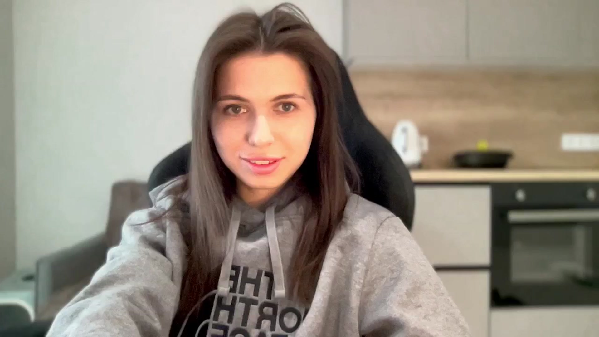 Gallery image thumbnail from YourrrAngell's myfreecams stream on, 03/22/2026, 07:30 image 15 of 20