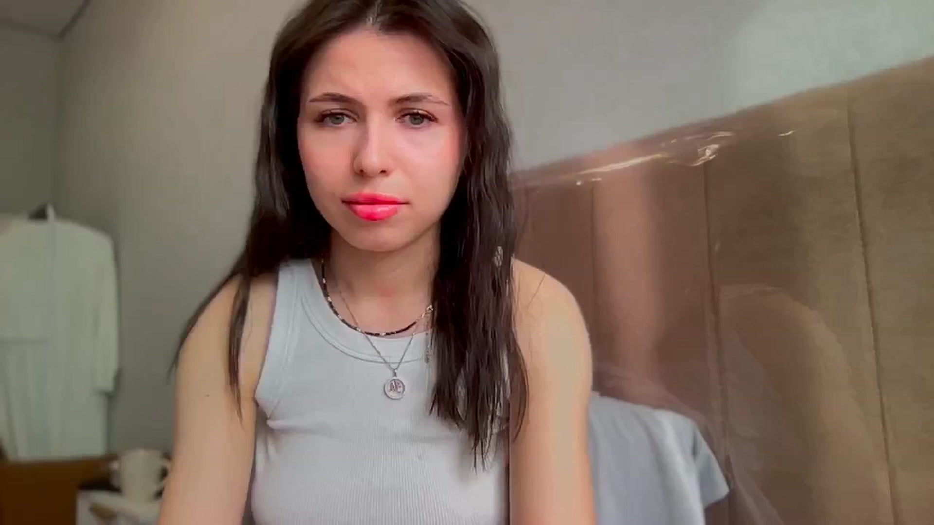Gallery image thumbnail from YourrrAngell's myfreecams stream on, 03/27/2026, 13:40 image 4 of 20