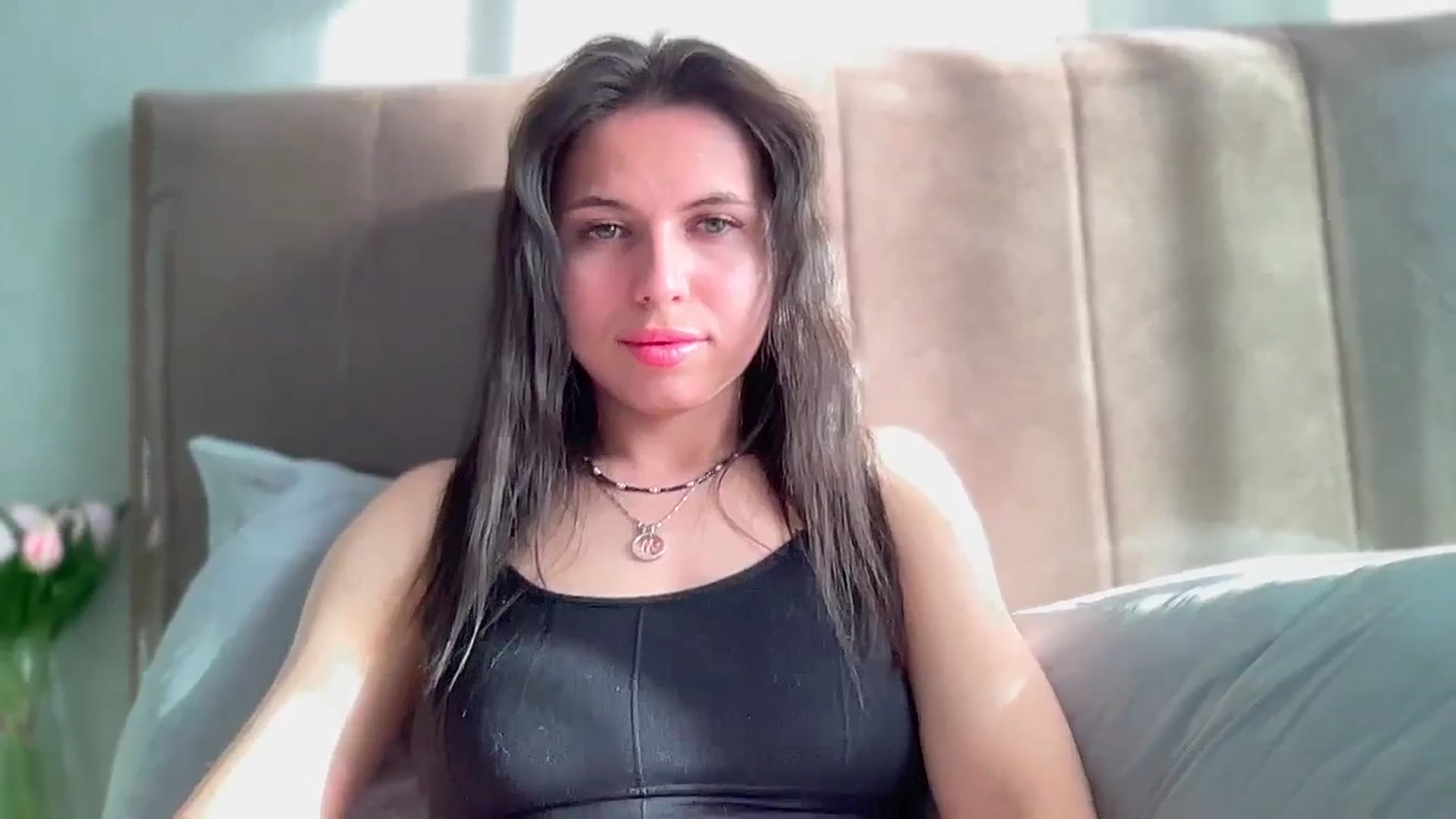 Gallery image thumbnail from YourrrAngell's myfreecams stream on, 03/28/2026, 13:59 image 4 of 20