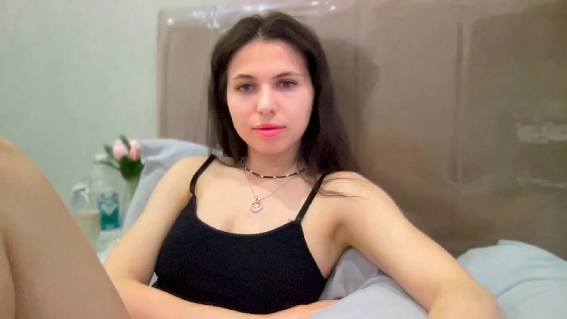 Gallery image thumbnail from YourrrAngell's myfreecams stream on, 03/28/2026, 15:42 image 20 of 20