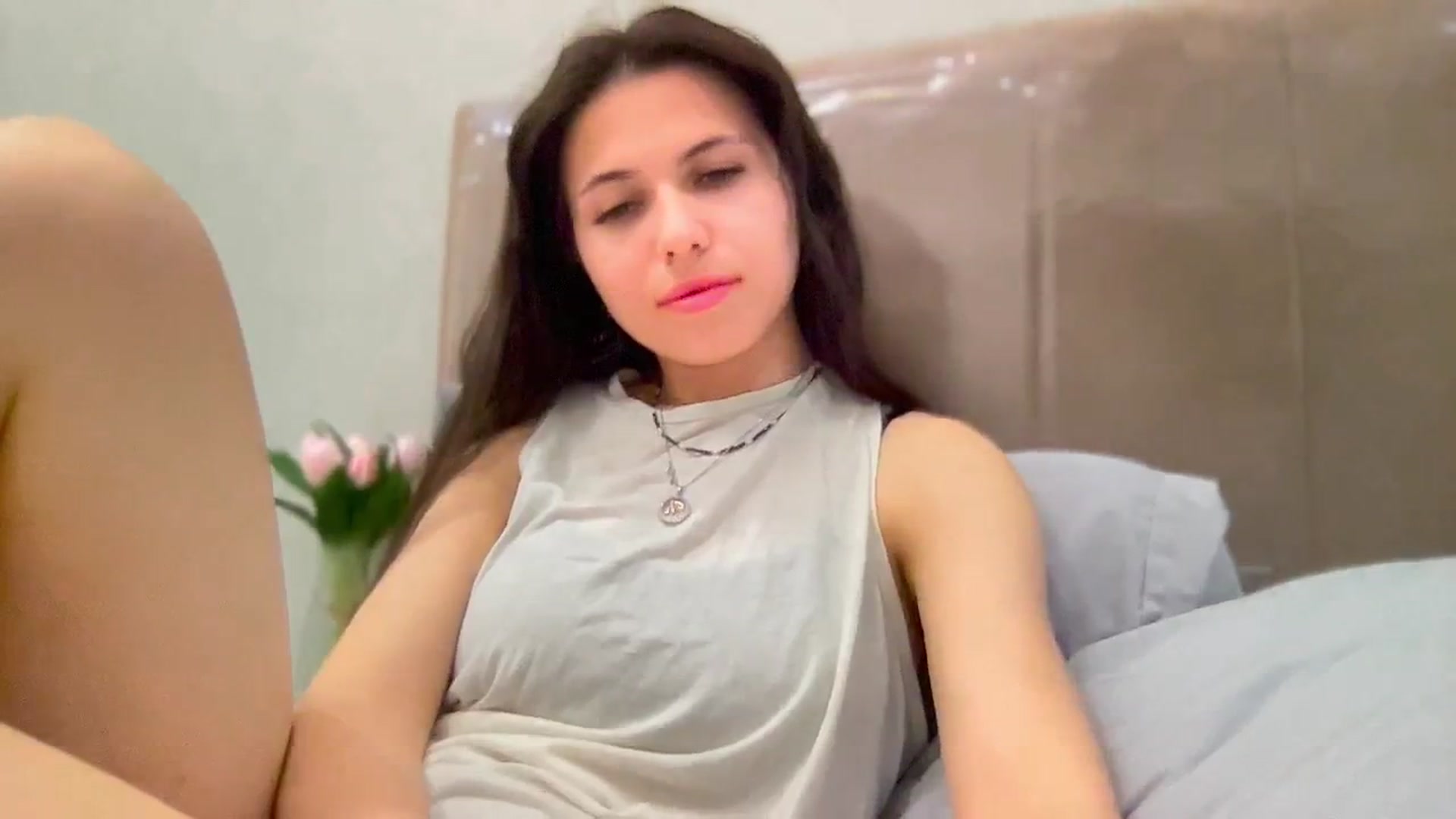 Gallery image thumbnail from YourrrAngell's myfreecams stream on, 03/28/2026, 18:05 image 12 of 20