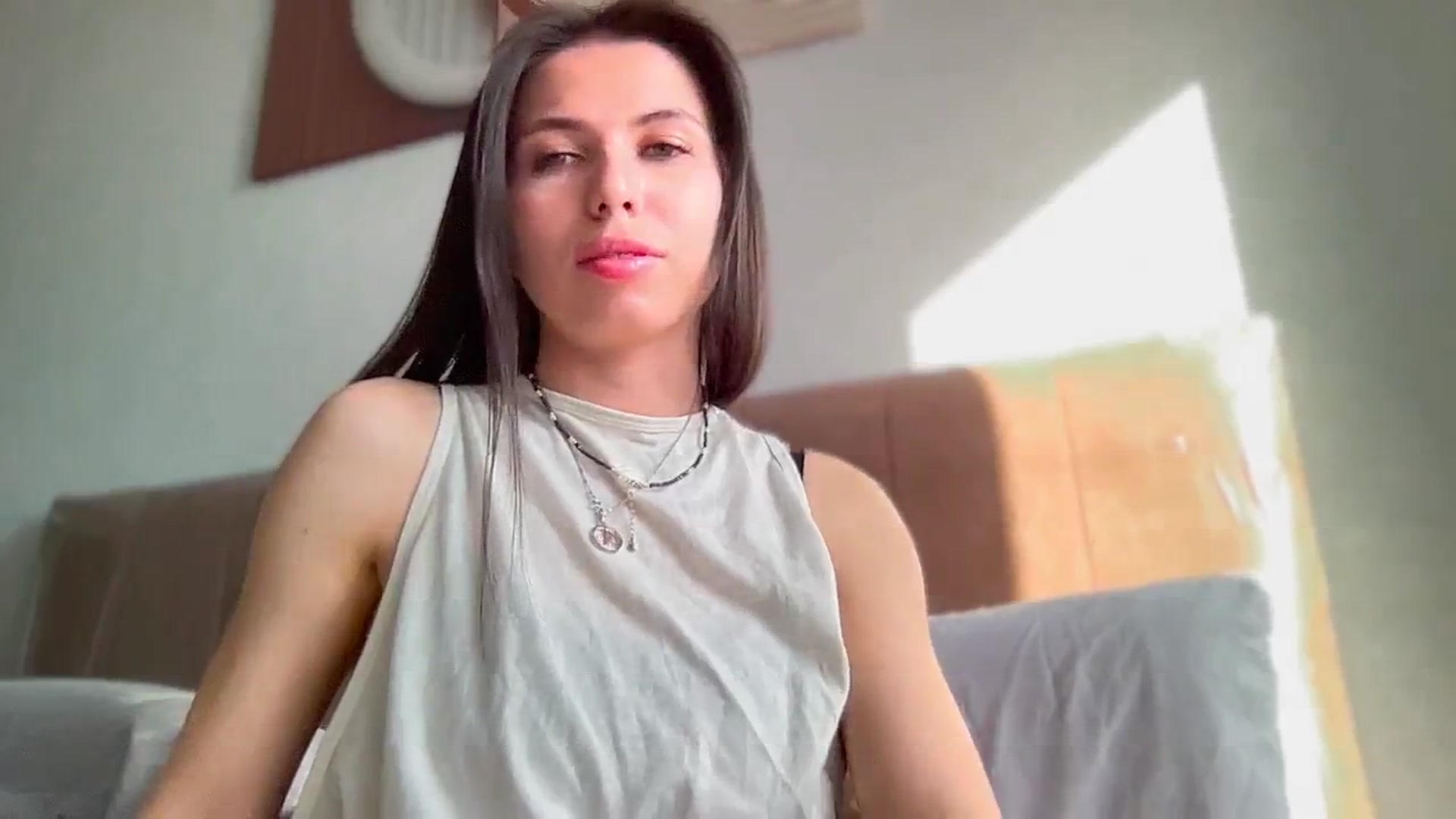 Gallery image thumbnail from YourrrAngell's myfreecams stream on, 03/29/2026, 12:18 image 12 of 20