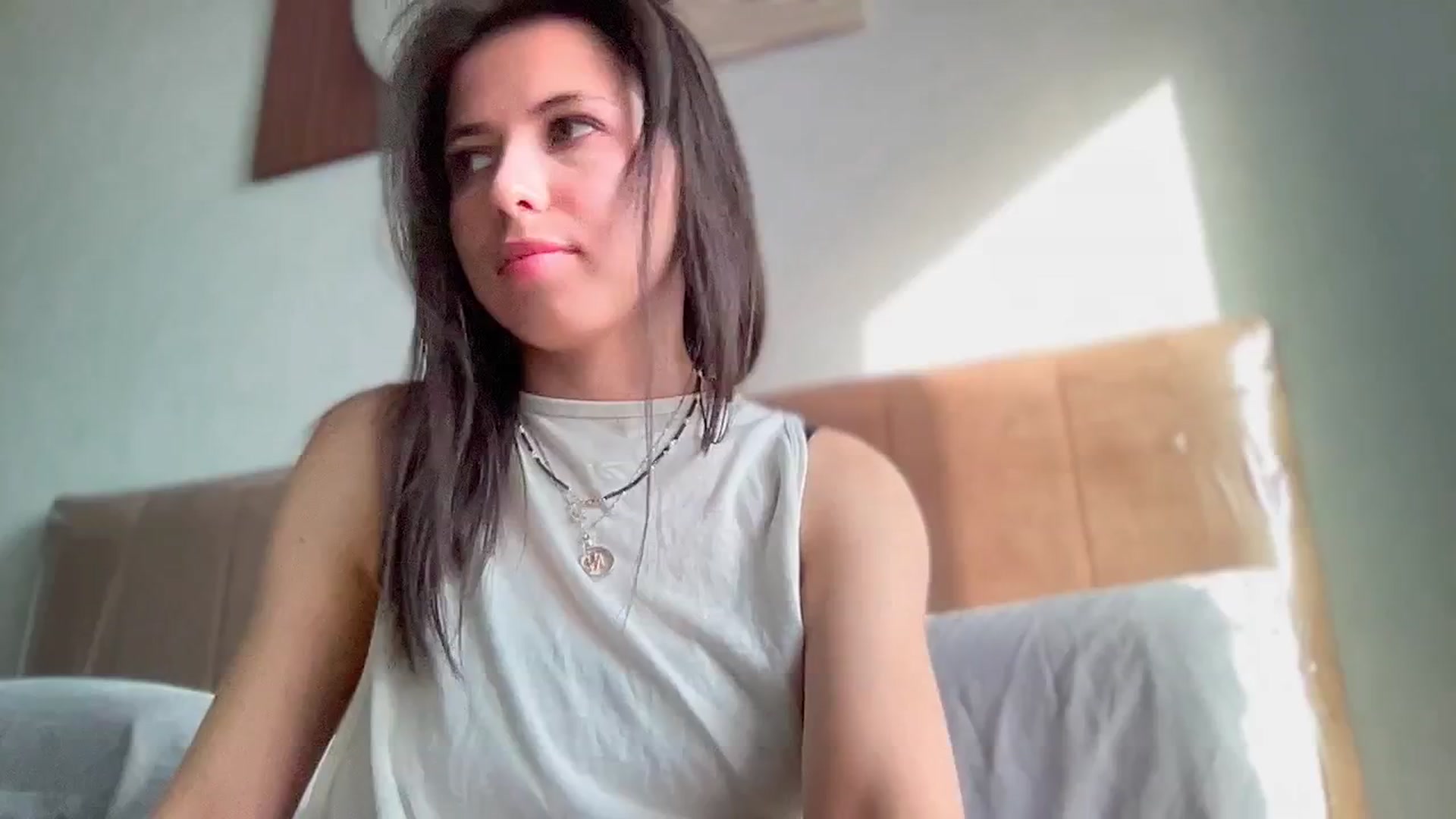 Gallery image thumbnail from YourrrAngell's myfreecams stream on, 03/29/2026, 12:18 image 17 of 20