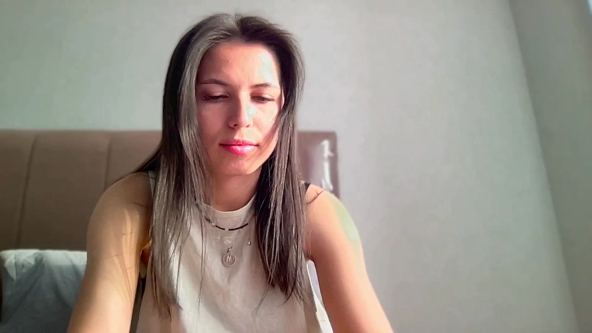Gallery image thumbnail from YourrrAngell's myfreecams stream on, 03/29/2026, 13:58 image 2 of 20