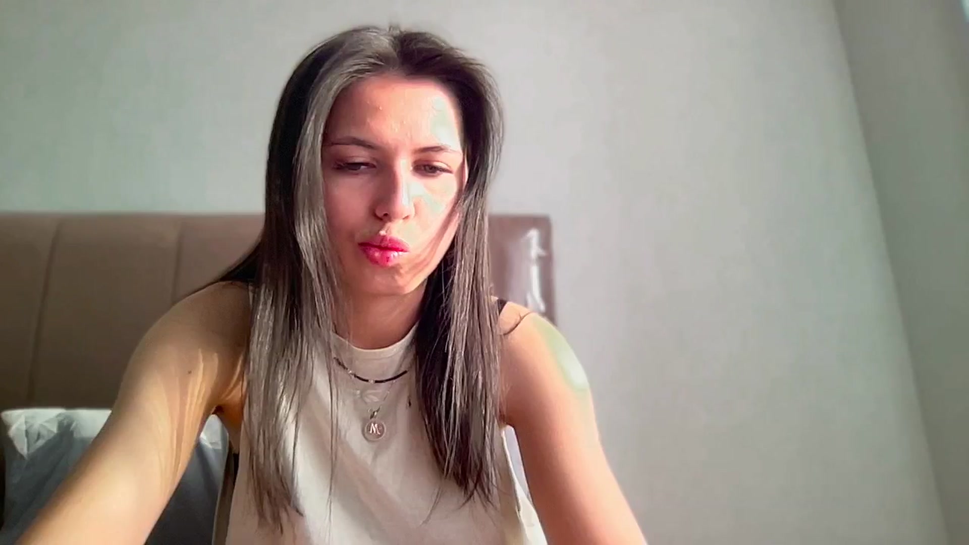 Gallery image thumbnail from YourrrAngell's myfreecams stream on, 03/29/2026, 13:58 image 5 of 20
