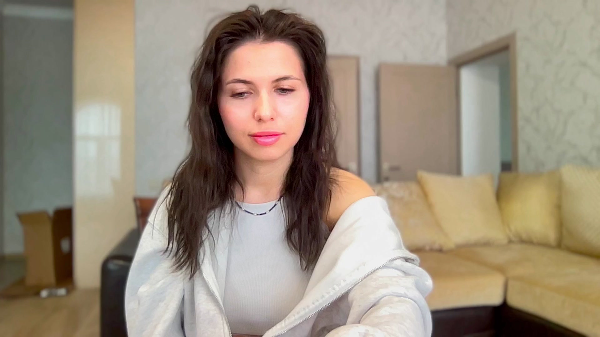 Gallery image thumbnail from YourrrAngell's myfreecams stream on, 04/03/2026, 10:50 image 18 of 20