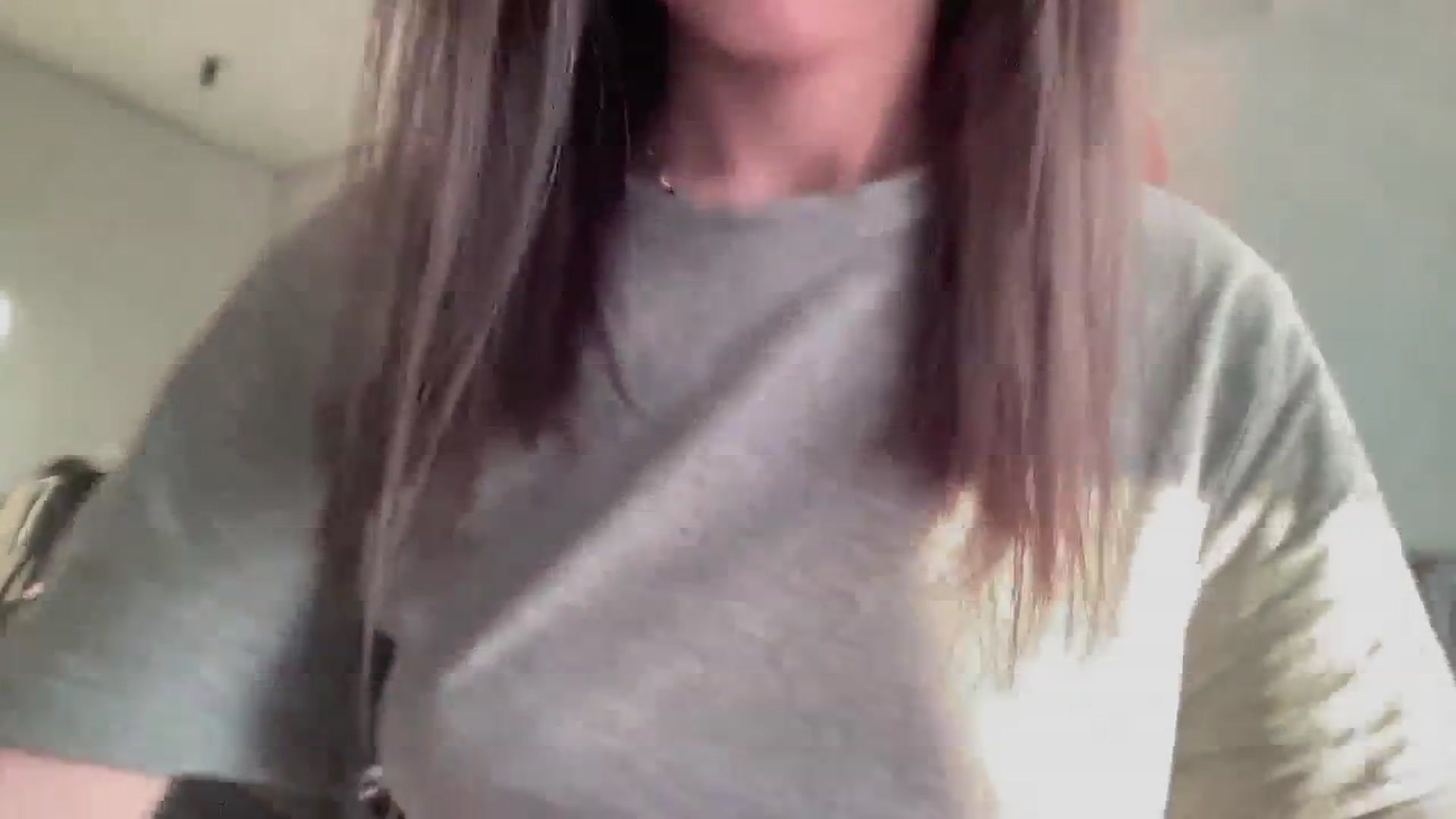 Gallery image thumbnail from YourrrAngell's myfreecams stream on, 04/06/2026, 15:27 image 9 of 20