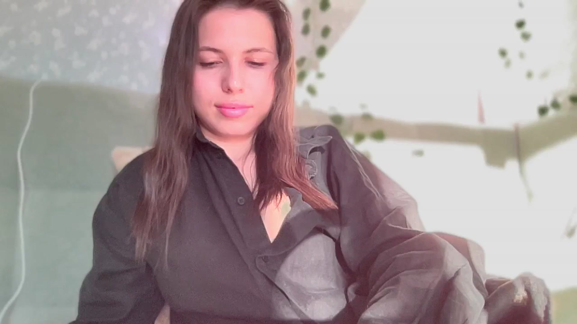 Gallery image thumbnail from YourrrAngell's myfreecams stream on, 04/10/2026, 14:49 image 12 of 20