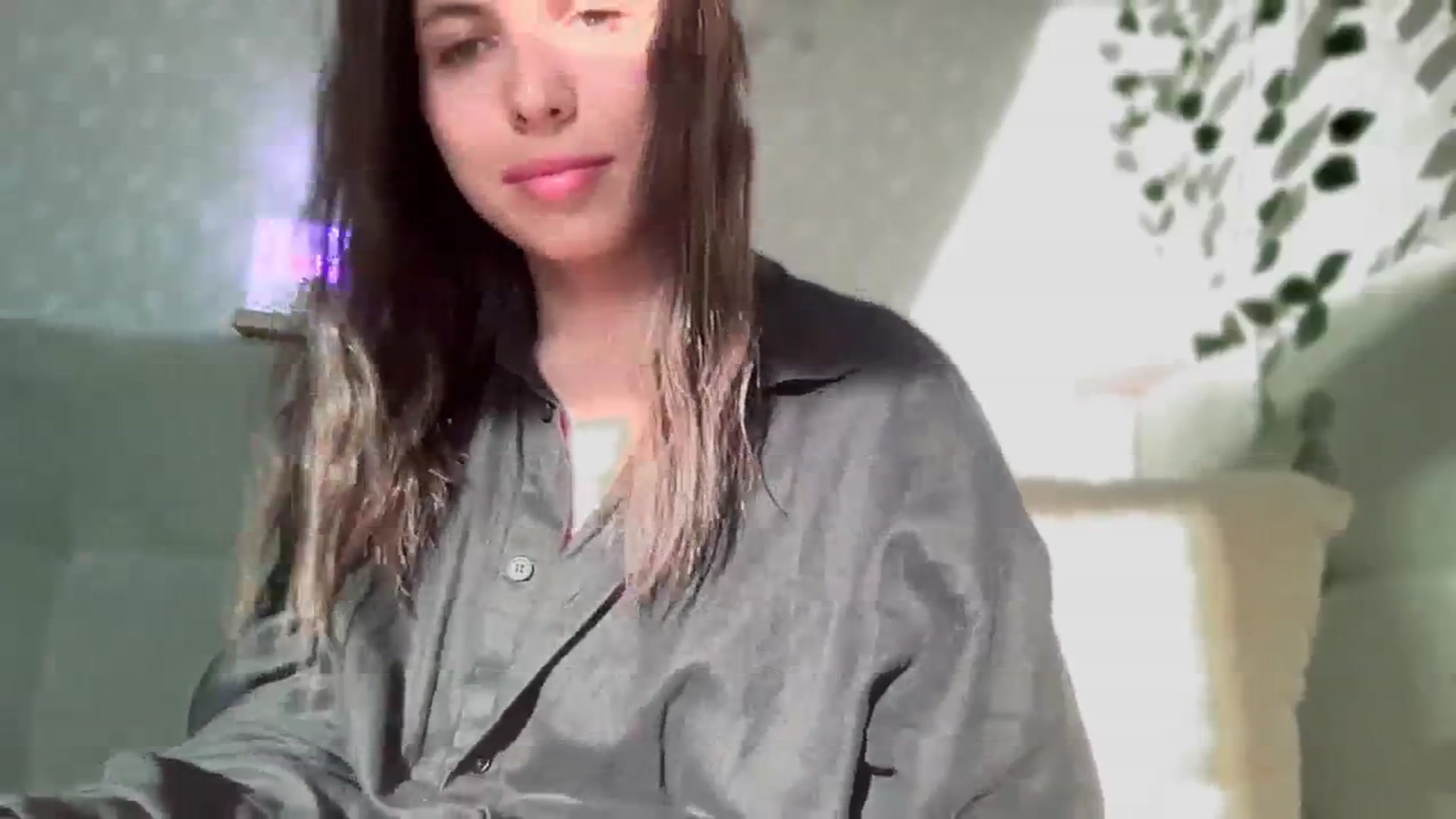 Gallery image thumbnail from YourrrAngell's myfreecams stream on, 04/10/2026, 14:49 image 6 of 20