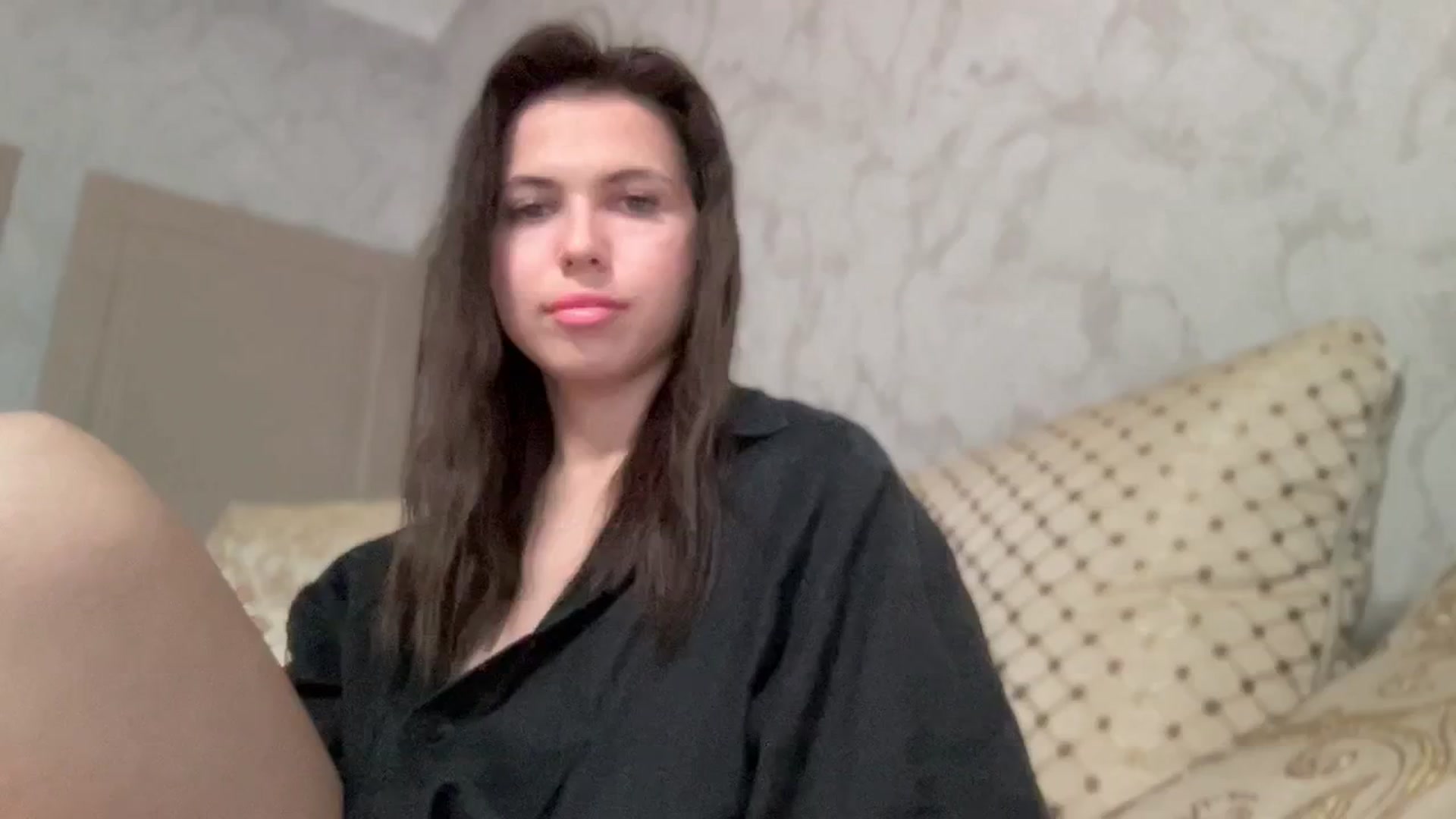 Gallery image thumbnail from YourrrAngell's myfreecams stream on, 04/10/2026, 15:54 image 13 of 20