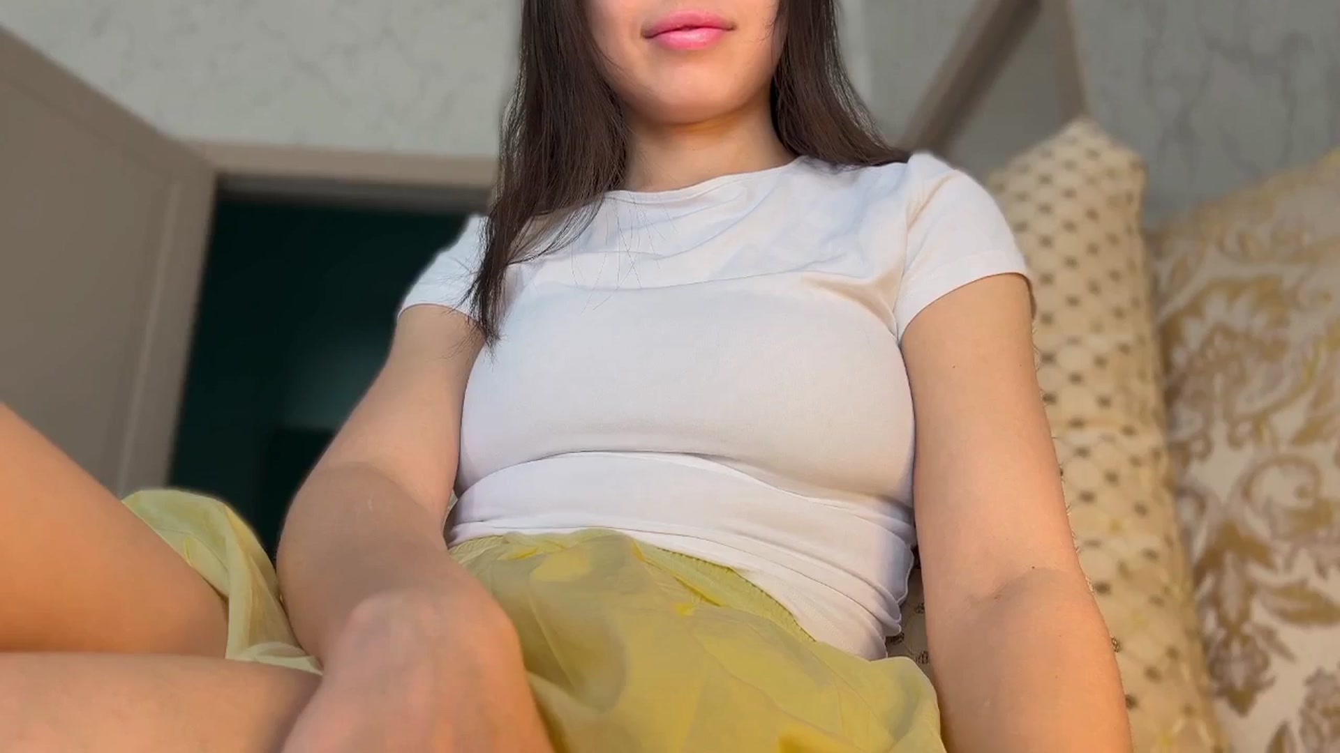 Gallery image thumbnail from YourrrAngell's myfreecams stream on, 04/12/2026, 06:45 image 20 of 20