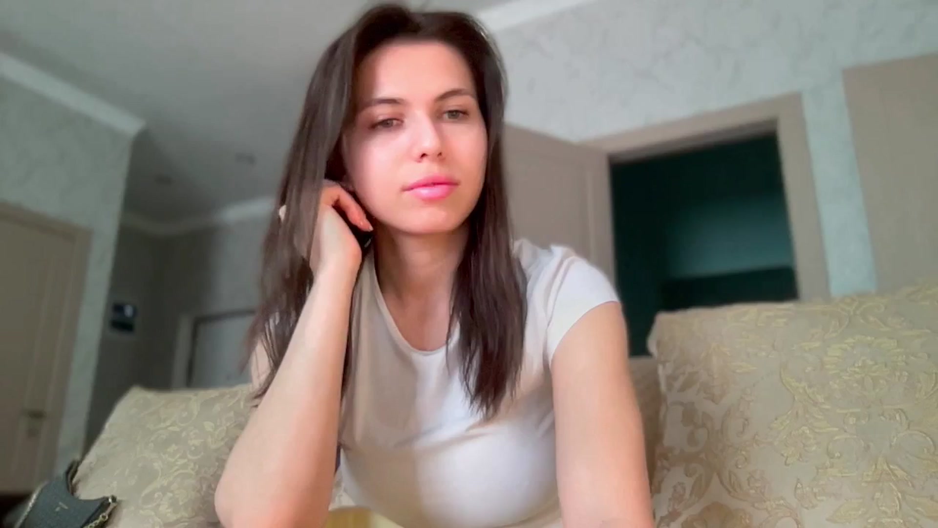 Gallery image thumbnail from YourrrAngell's myfreecams stream on, 04/12/2026, 10:01 image 13 of 20