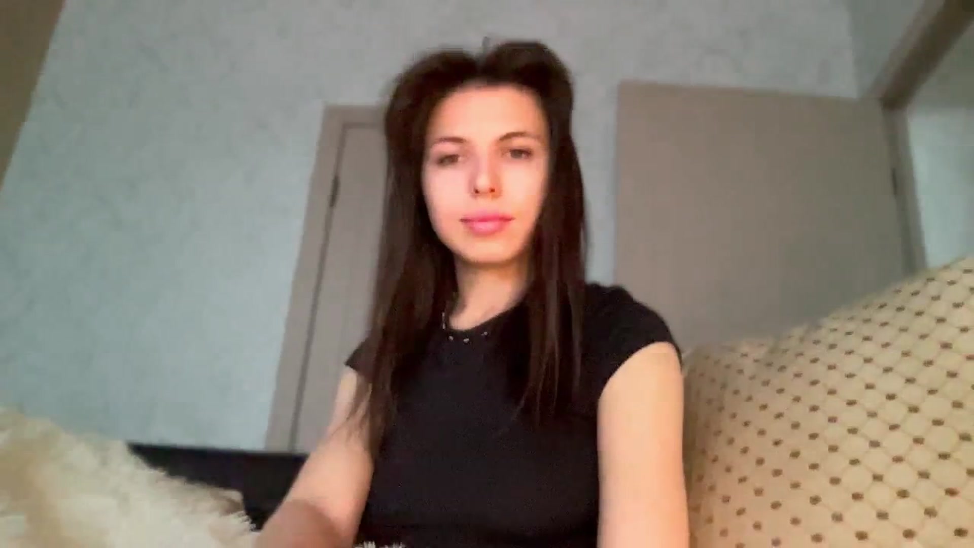 Gallery image thumbnail from YourrrAngell's myfreecams stream on, 04/19/2026, 07:32 image 2 of 20