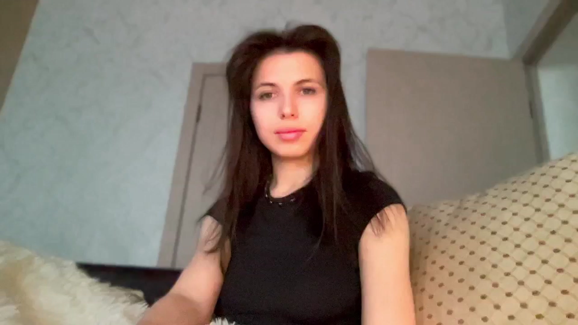 Gallery image thumbnail from YourrrAngell's myfreecams stream on, 04/19/2026, 07:32 image 1 of 20