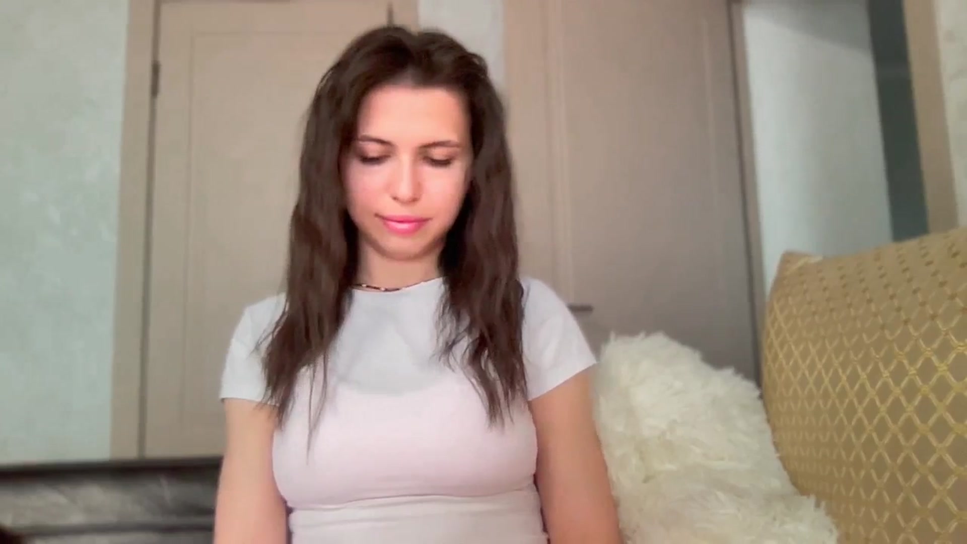 Gallery image thumbnail from YourrrAngell's myfreecams stream on, 04/24/2026, 13:52 image 5 of 20