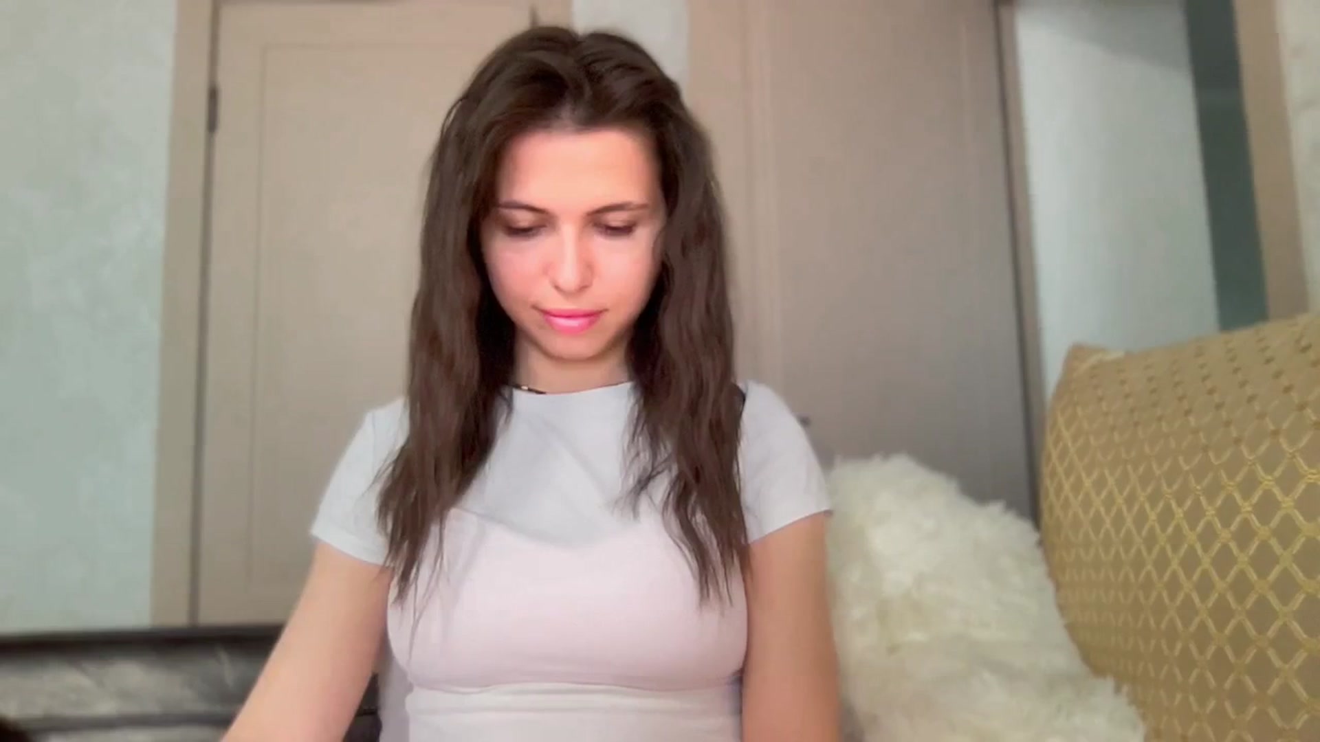 Gallery image thumbnail from YourrrAngell's myfreecams stream on, 04/24/2026, 13:52 image 8 of 20