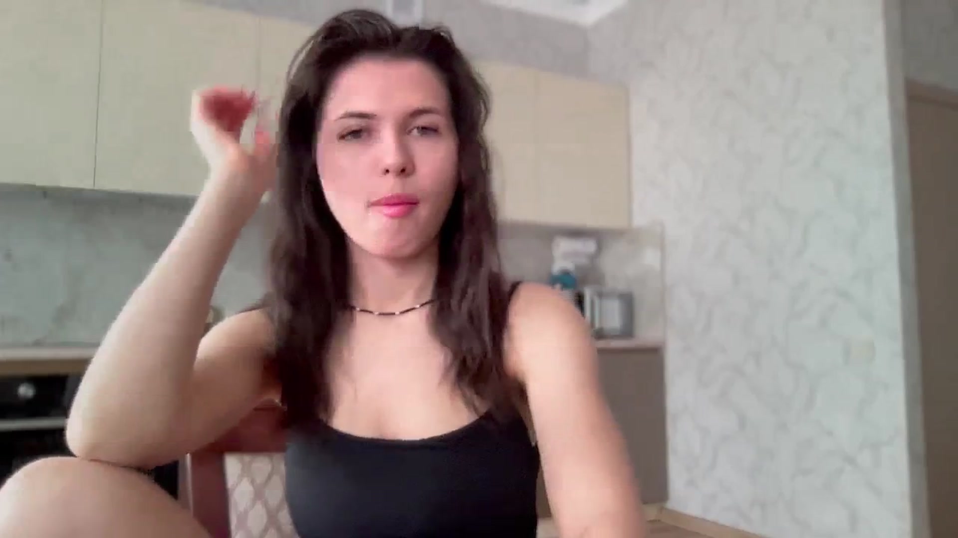 Gallery image thumbnail from YourrrAngell's myfreecams stream on, 04/25/2026, 08:52 image 15 of 20
