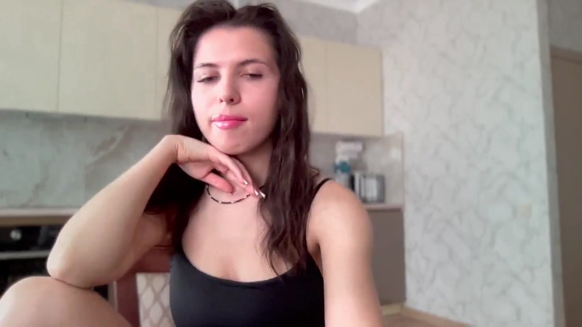 Gallery image thumbnail from YourrrAngell's myfreecams stream on, 04/25/2026, 08:52 image 16 of 20