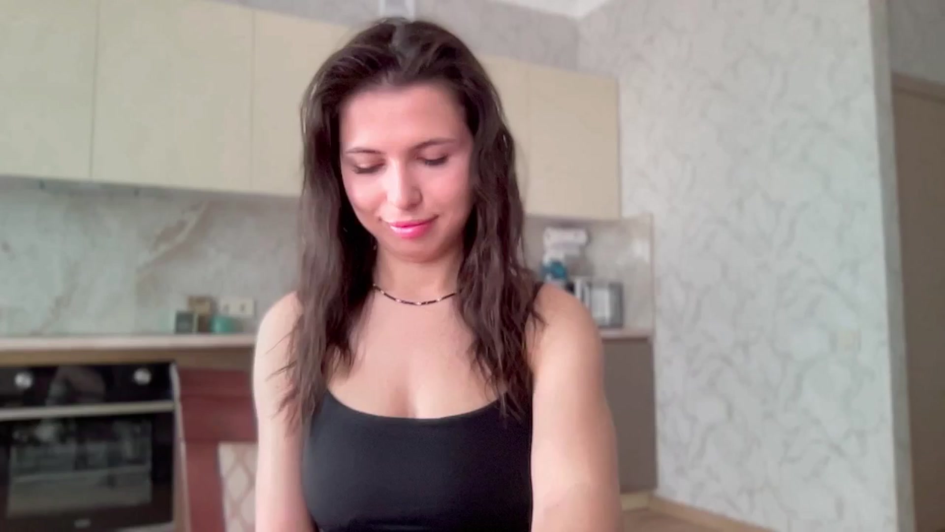 Gallery image thumbnail from YourrrAngell's myfreecams stream on, 04/25/2026, 09:56 image 2 of 20