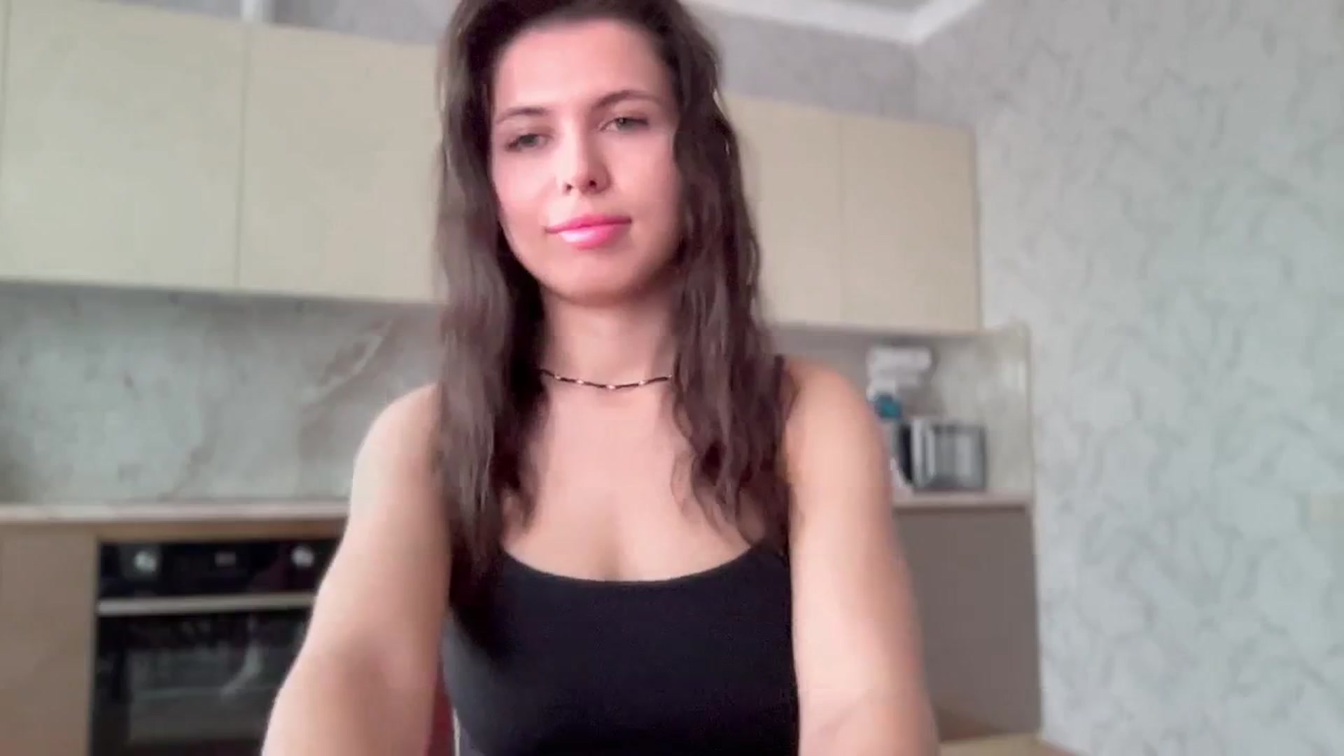 Gallery image thumbnail from YourrrAngell's myfreecams stream on, 04/25/2026, 09:56 image 16 of 20