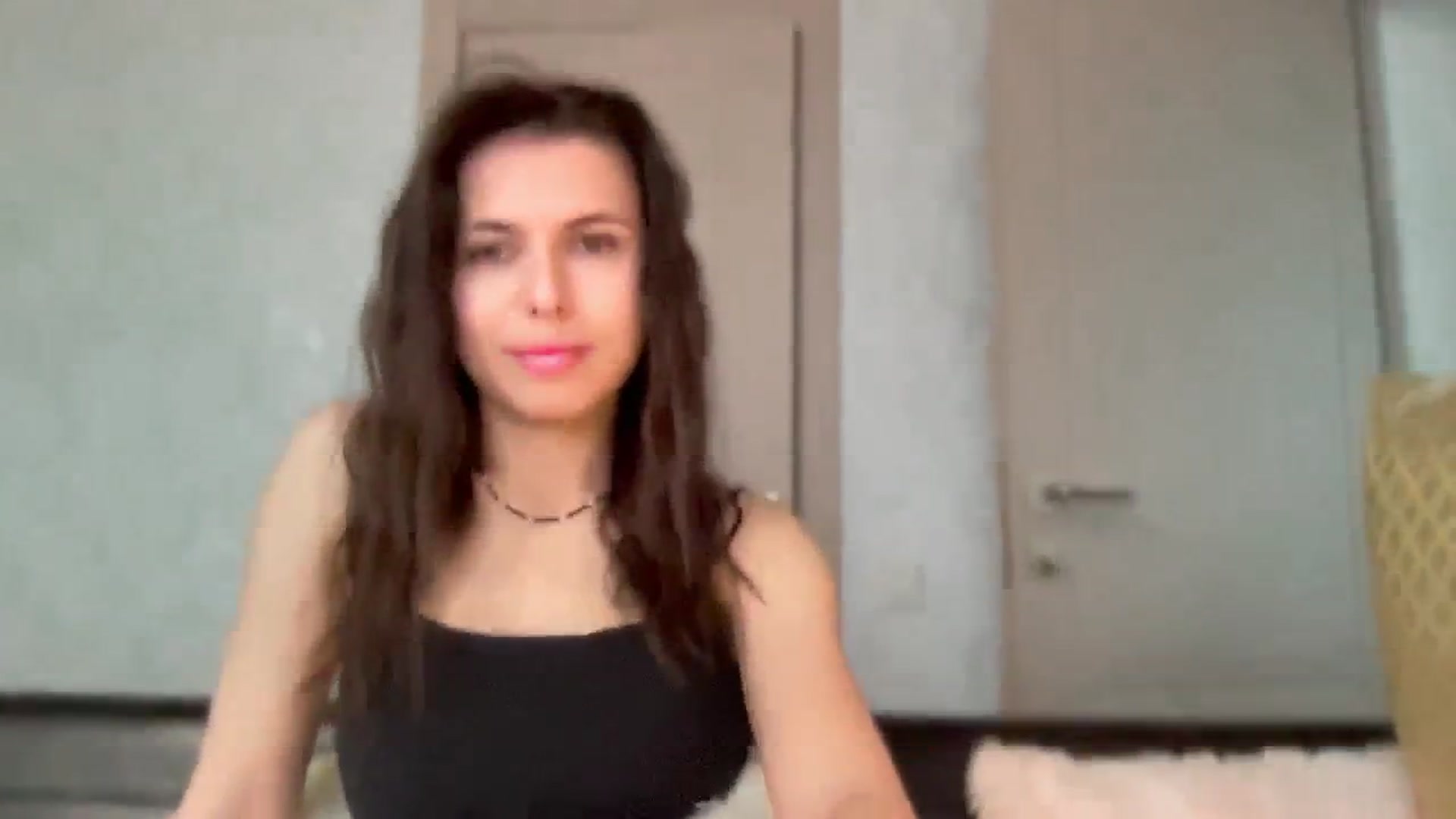 Gallery image thumbnail from YourrrAngell's myfreecams stream on, 04/25/2026, 11:21 image 8 of 20