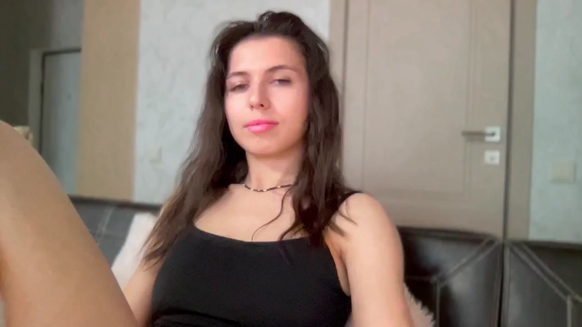 Gallery image thumbnail from YourrrAngell's myfreecams stream on, 04/25/2026, 13:21 image 19 of 20