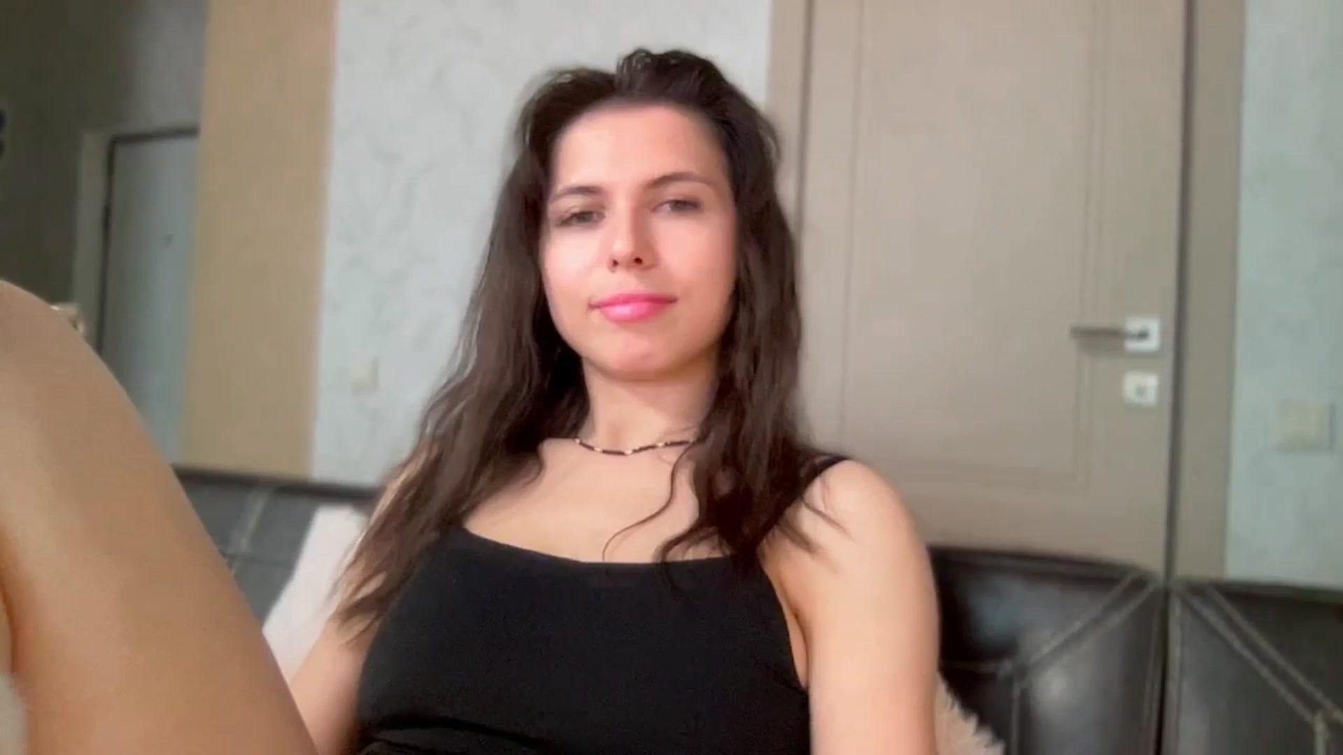 Gallery image thumbnail from YourrrAngell's myfreecams stream on, 04/25/2026, 13:21 image 18 of 20