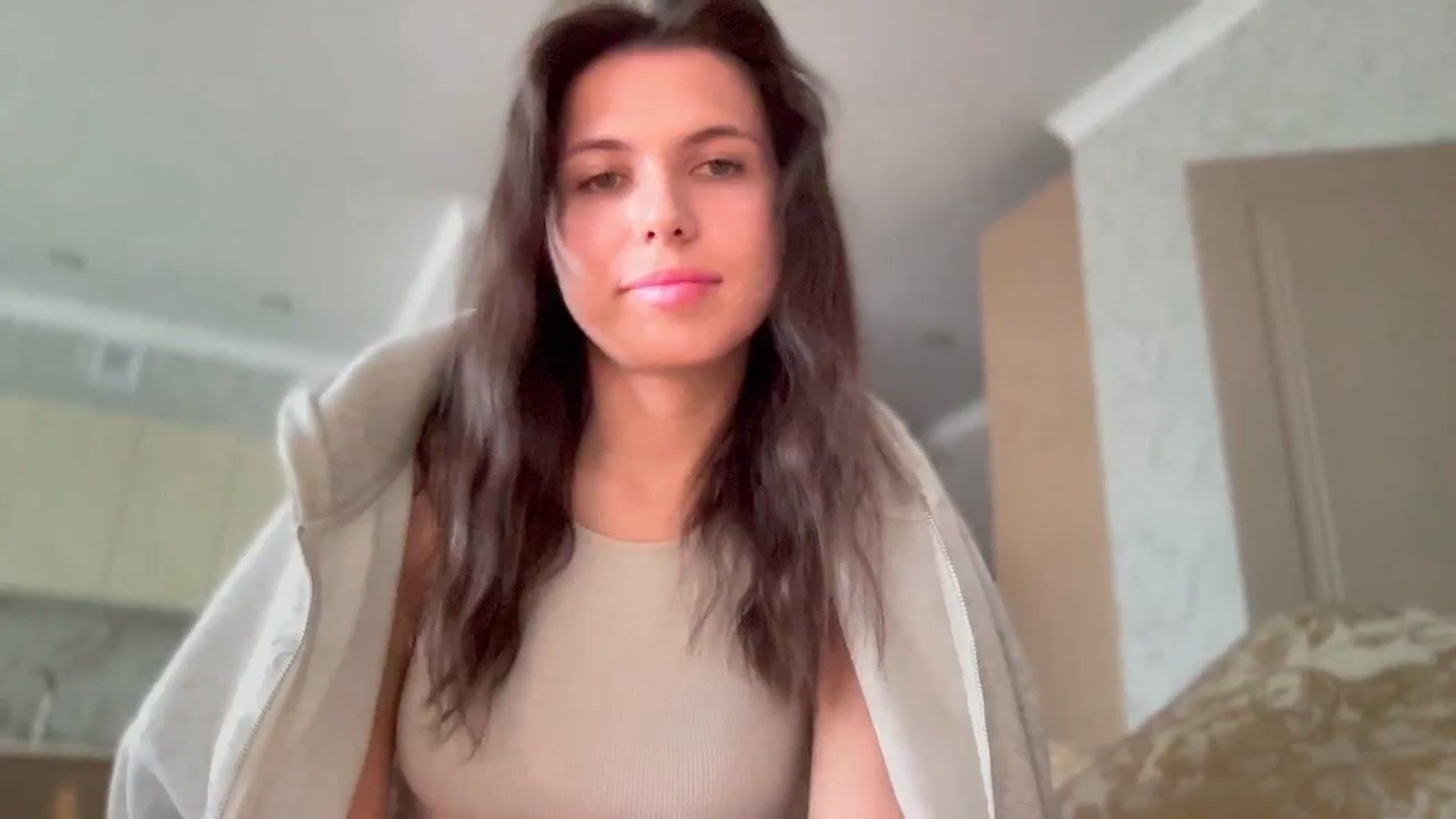 Gallery image thumbnail from YourrrAngell's myfreecams stream on, 05/02/2026, 11:17 image 3 of 20