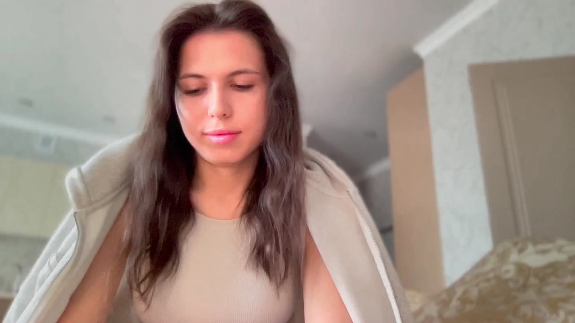 Gallery image thumbnail from YourrrAngell's myfreecams stream on, 05/02/2026, 11:17 image 10 of 20
