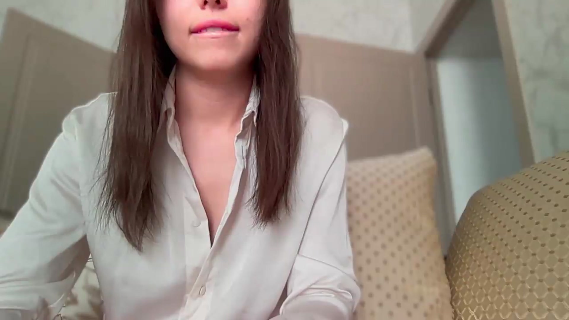 Gallery image thumbnail from YourrrAngell's myfreecams stream on, 05/08/2026, 13:35 image 6 of 20