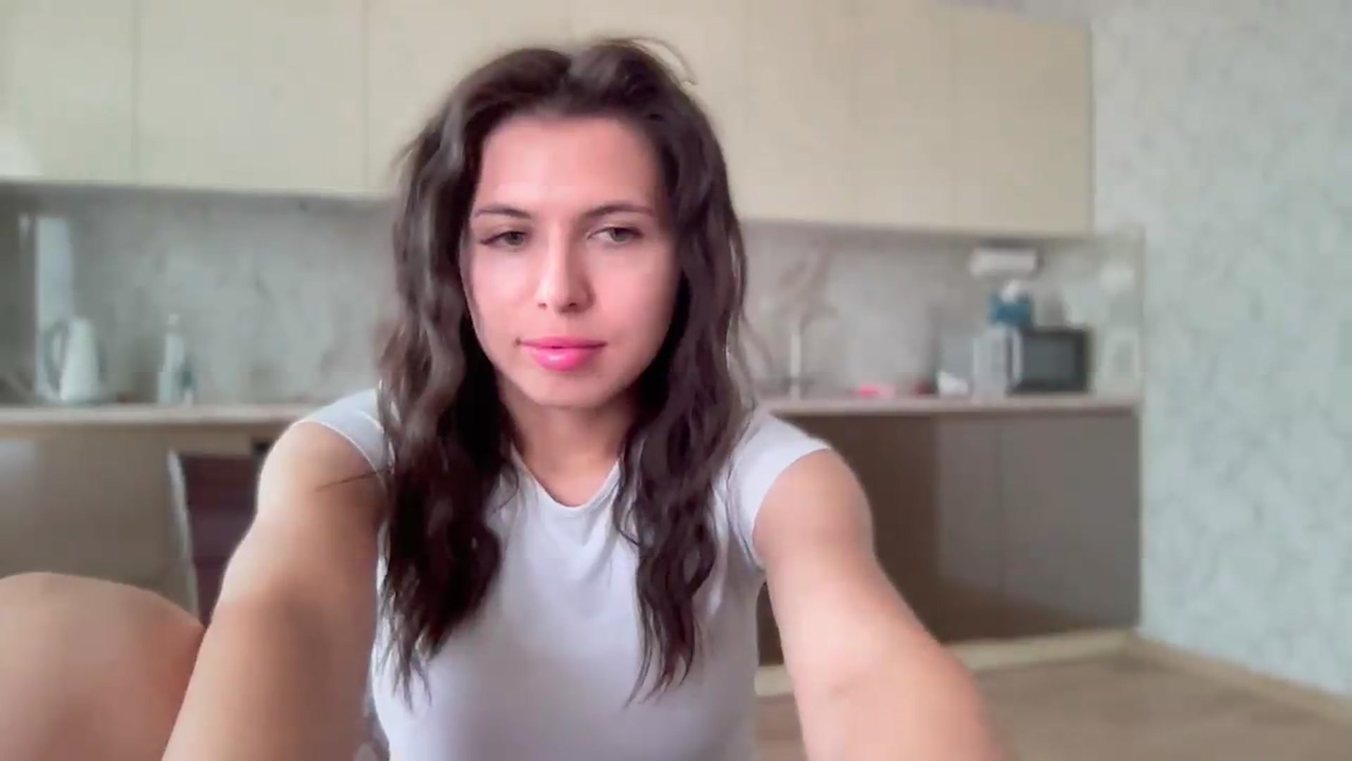 Gallery image thumbnail from YourrrAngell's myfreecams stream on, 05/16/2026, 10:31 image 10 of 20