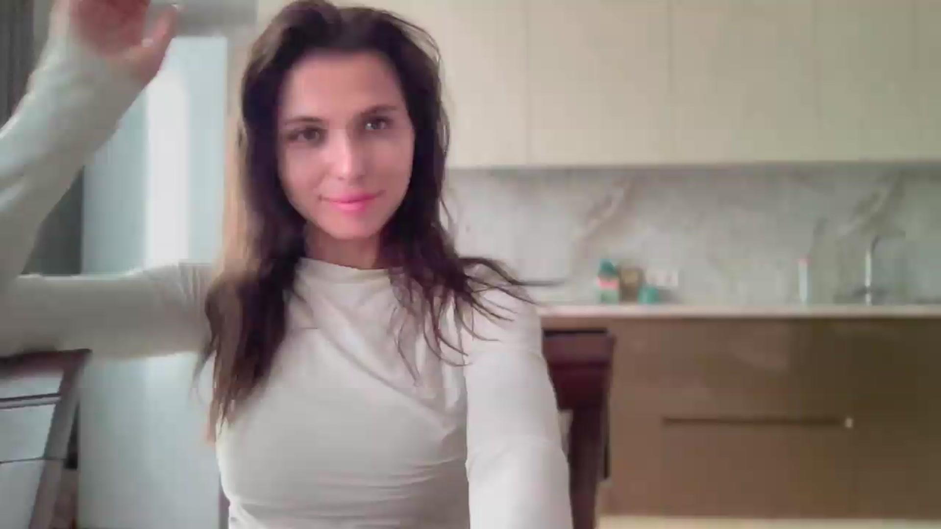 Gallery image thumbnail from YourrrAngell's myfreecams stream on, 05/24/2026, 14:08 image 1 of 20