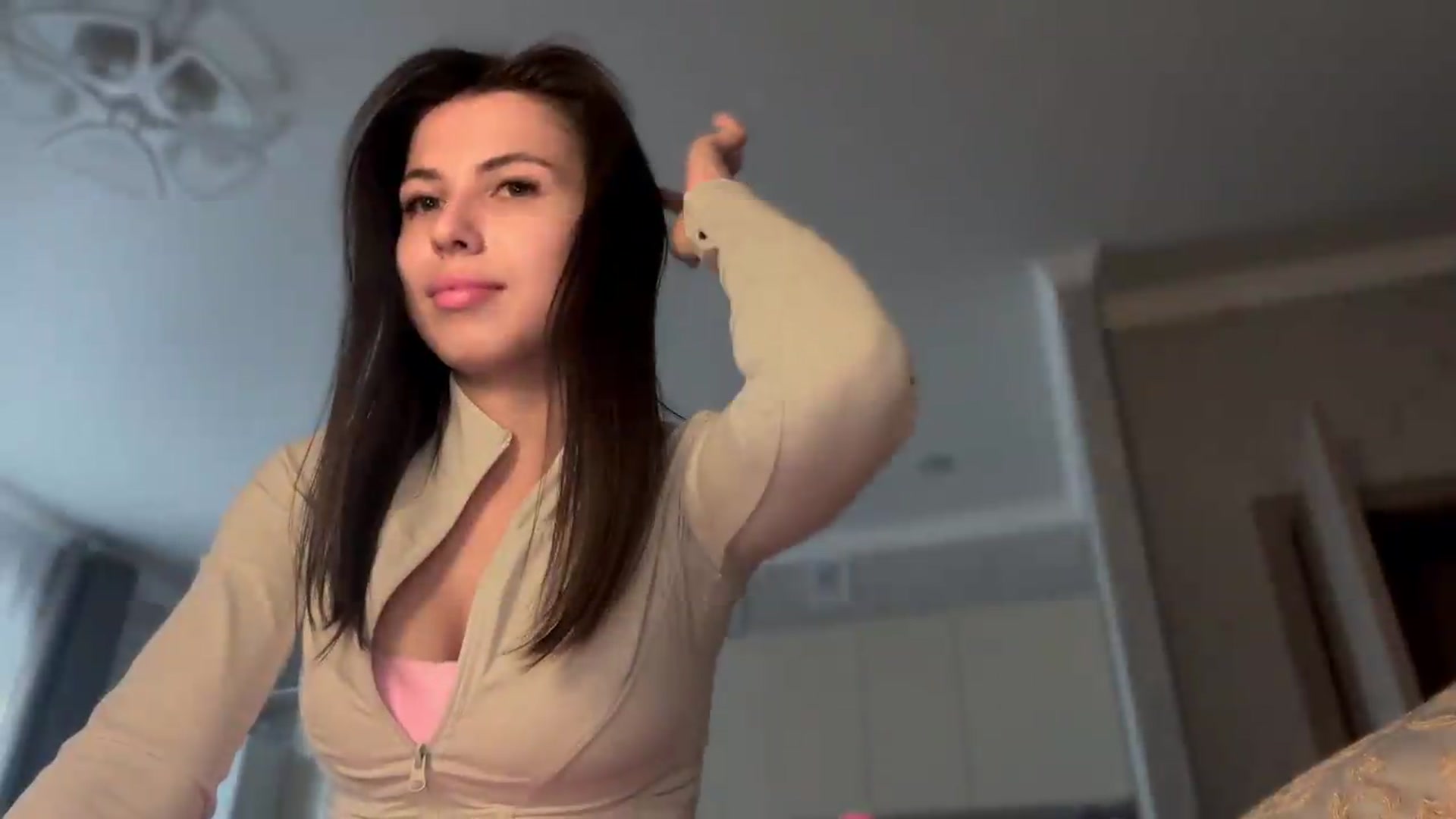 Gallery image thumbnail from YourrrAngell's myfreecams stream on, 05/28/2026, 17:33 image 4 of 20