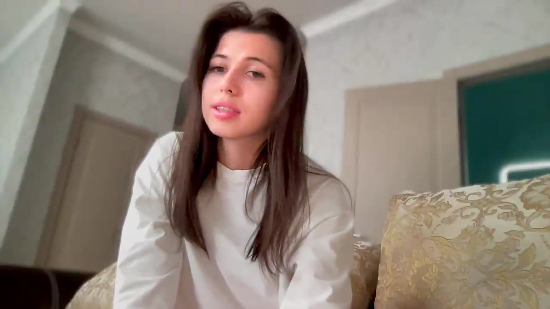 Gallery image thumbnail from YourrrAngell's myfreecams stream on, 06/15/2026, 15:01 image 7 of 20