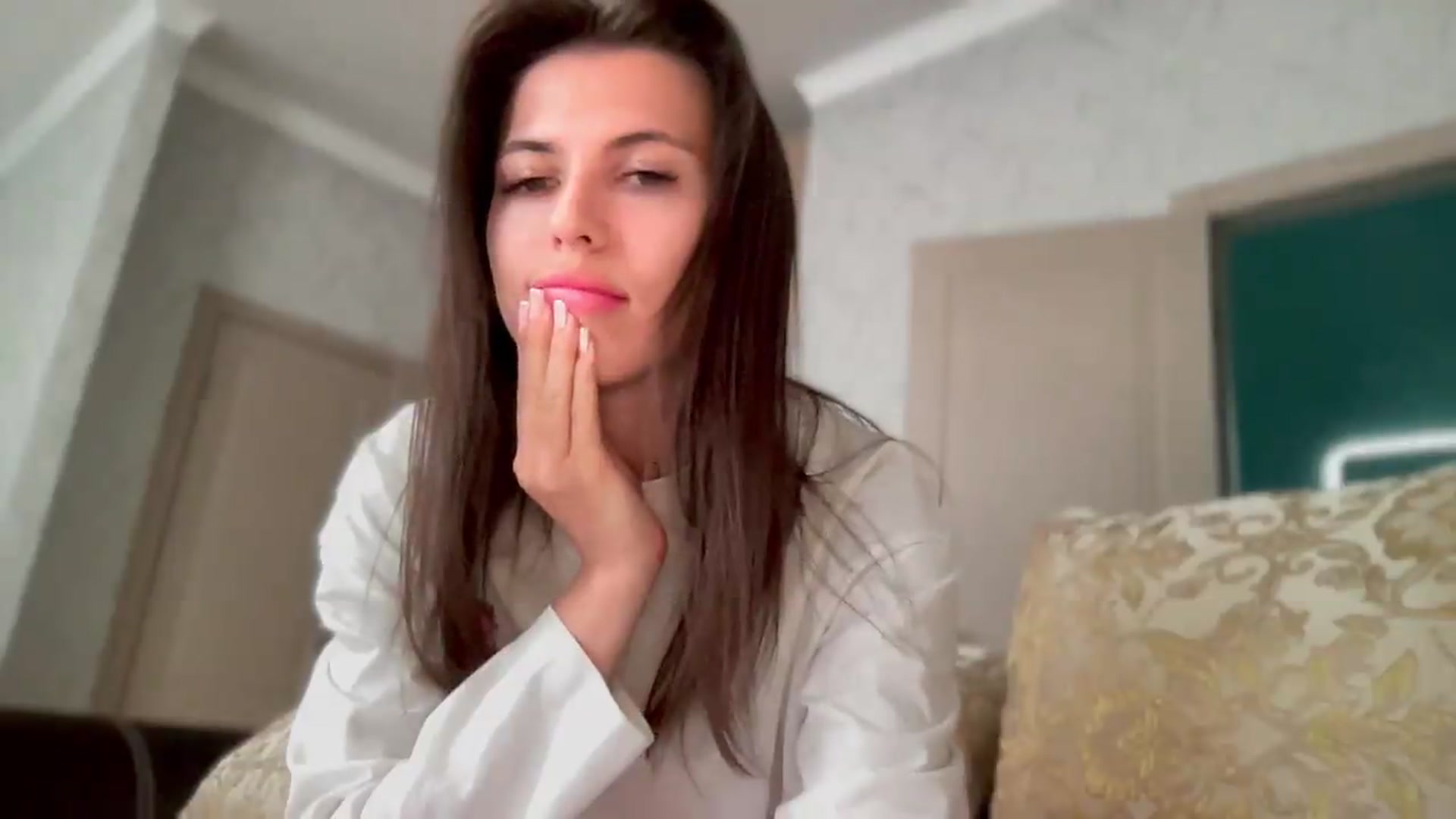 Gallery image thumbnail from YourrrAngell's myfreecams stream on, 06/15/2026, 15:01 image 3 of 20