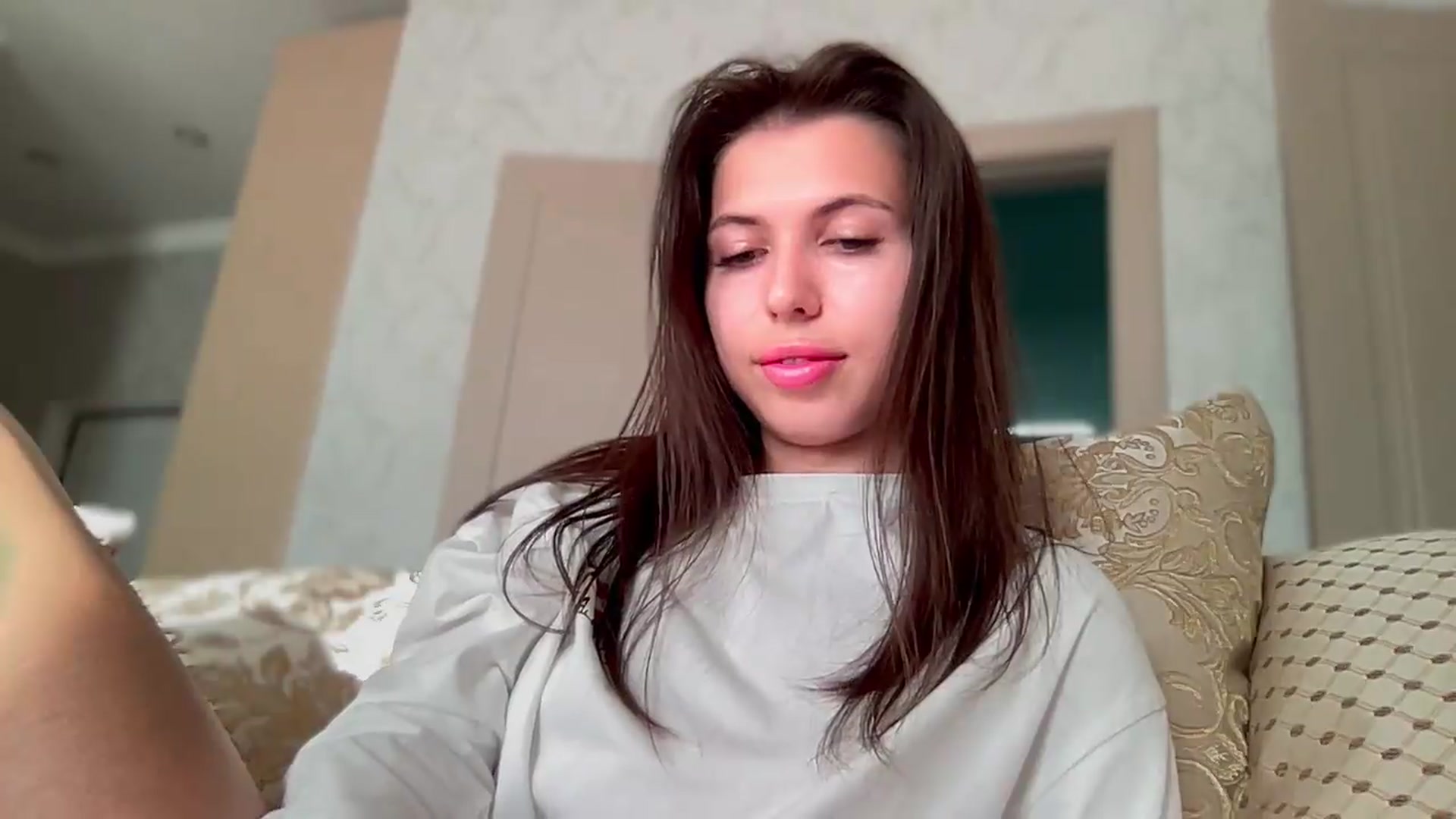 Gallery image thumbnail from YourrrAngell's myfreecams stream on, 06/15/2026, 15:48 image 2 of 20