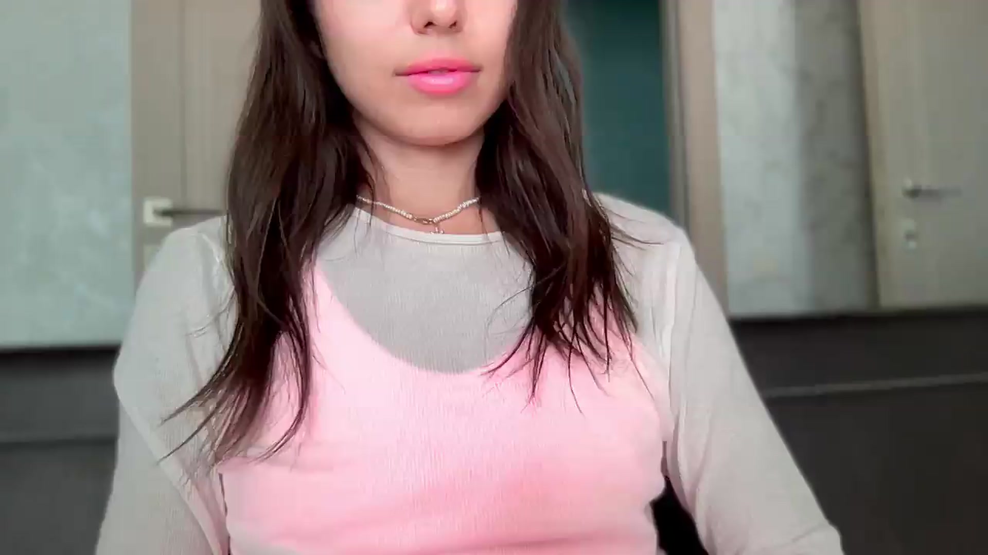 Gallery image thumbnail from YourrrAngell's myfreecams stream on, 06/21/2026, 14:46 image 1 of 20