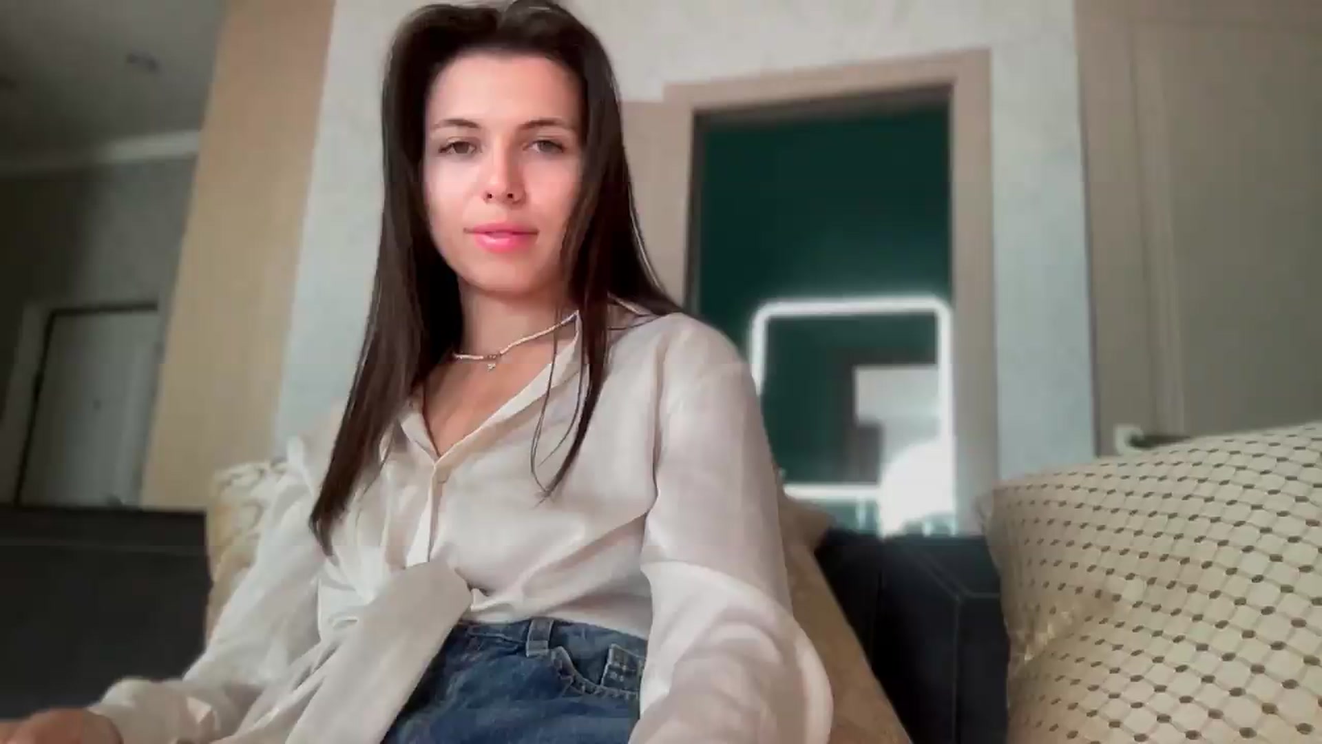 Gallery image thumbnail from YourrrAngell's myfreecams stream on, 06/26/2026, 14:18 image 18 of 20