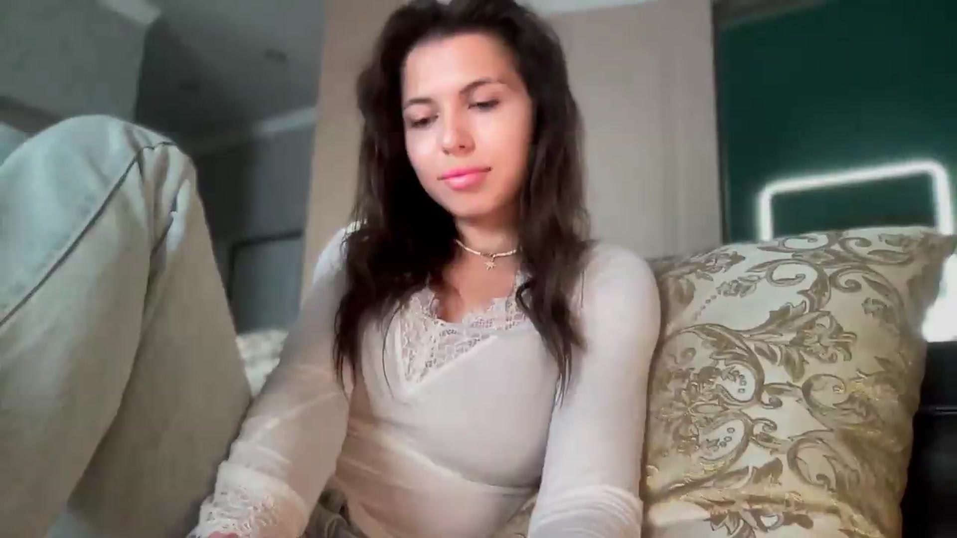 Gallery image thumbnail from YourrrAngell's myfreecams stream on, 06/27/2026, 13:39 image 16 of 20
