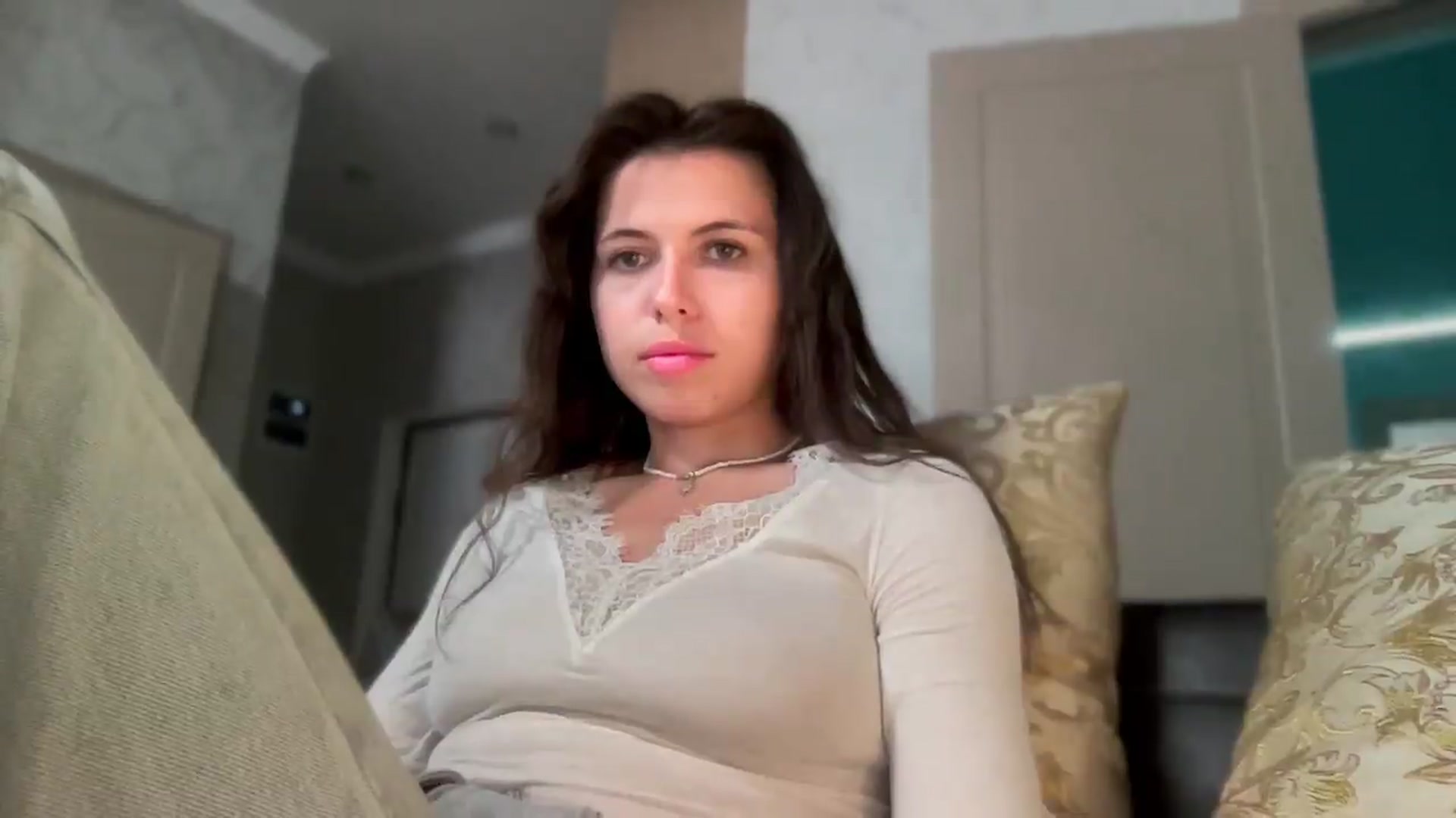 Gallery image thumbnail from YourrrAngell's myfreecams stream on, 06/27/2026, 16:08 image 2 of 20