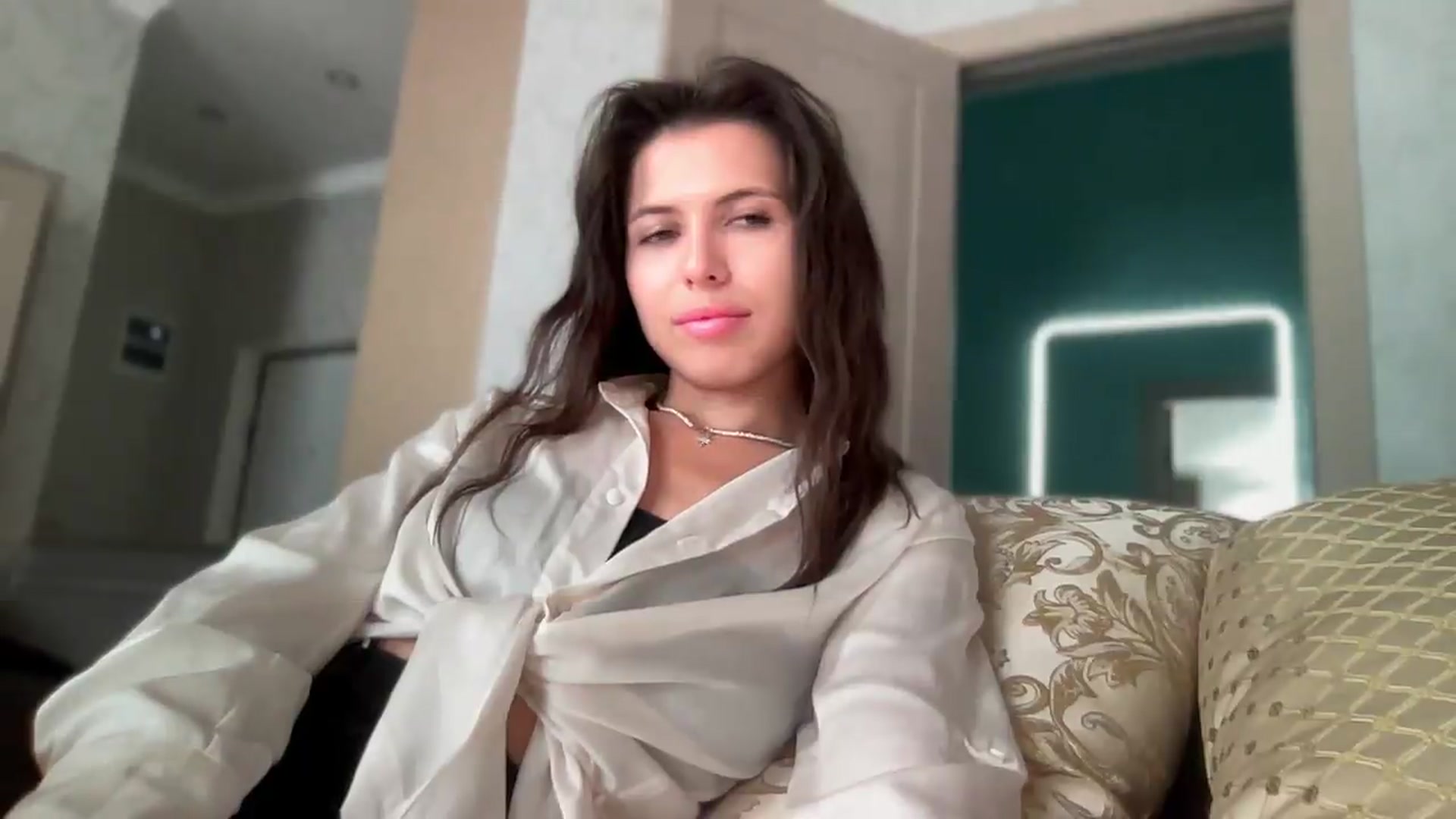 Gallery image thumbnail from YourrrAngell's myfreecams stream on, 06/29/2026, 10:47 image 19 of 20