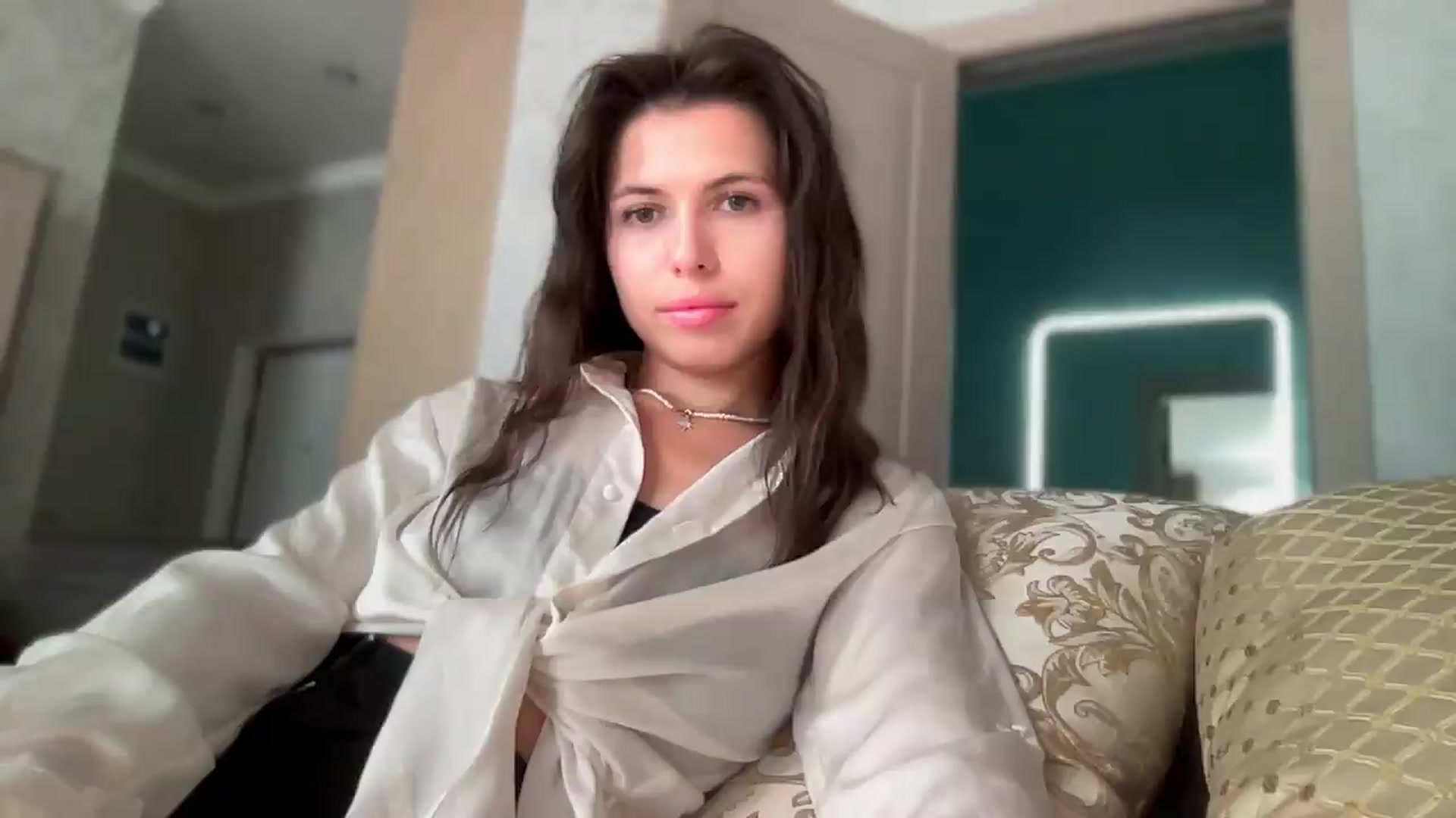 Gallery image thumbnail from YourrrAngell's myfreecams stream on, 06/29/2026, 10:47 image 8 of 20