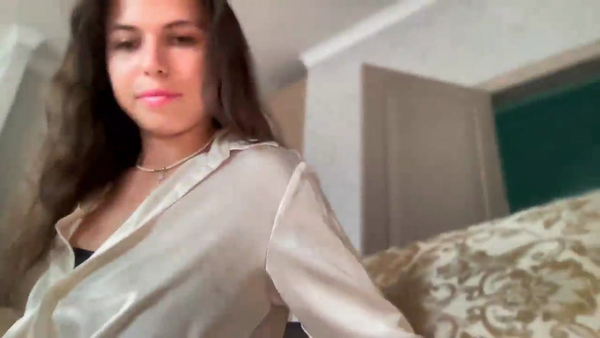 Gallery image thumbnail from YourrrAngell's myfreecams stream on, 06/29/2026, 13:45 image 19 of 20